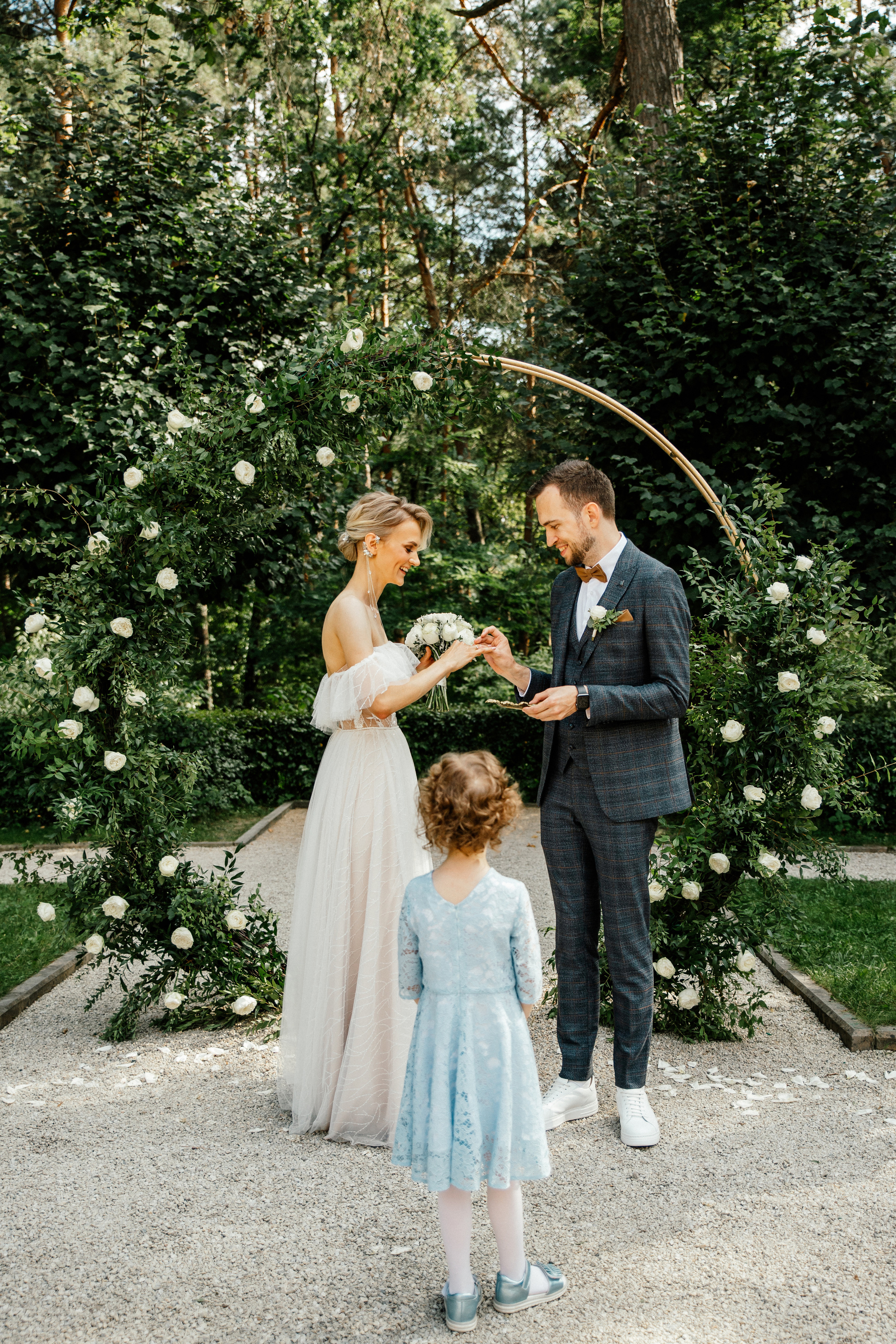 Свадебный фотограф Александр Кожарский