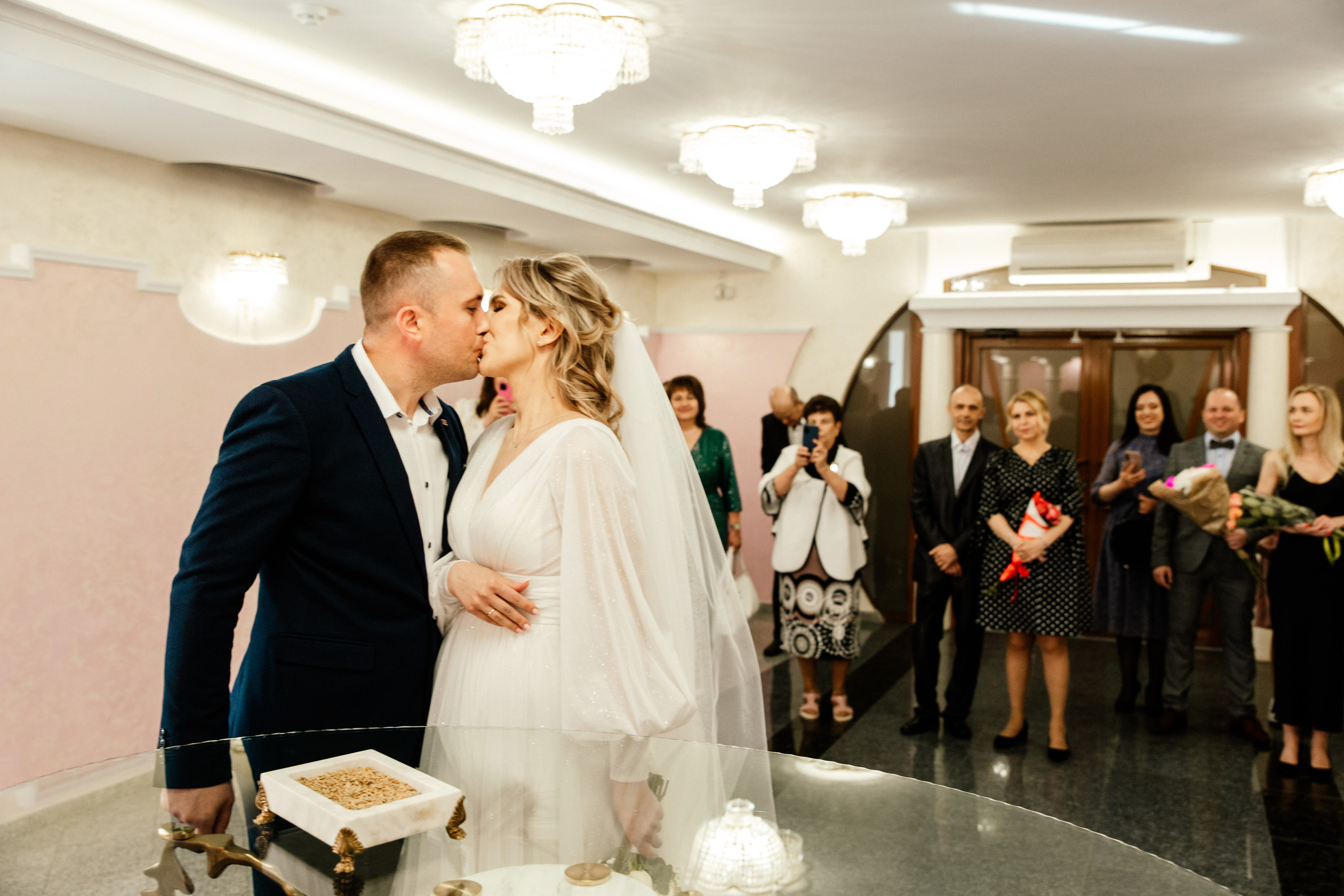 Свадебный фотограф Александр Кожарский