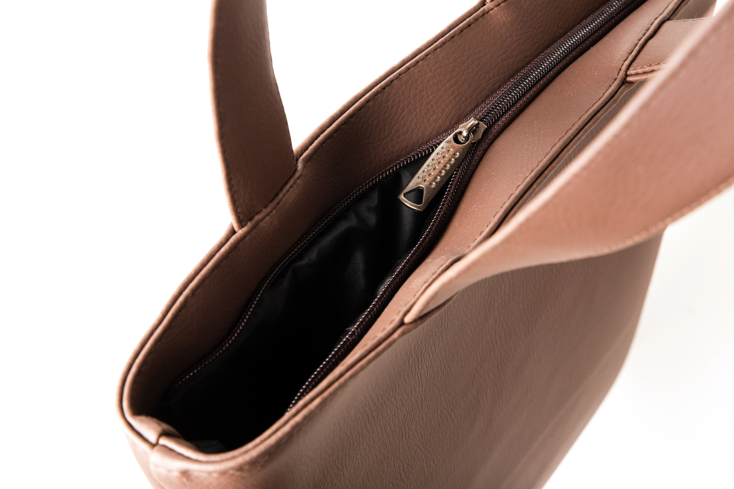 Предметный фотограф Александр Кожарский