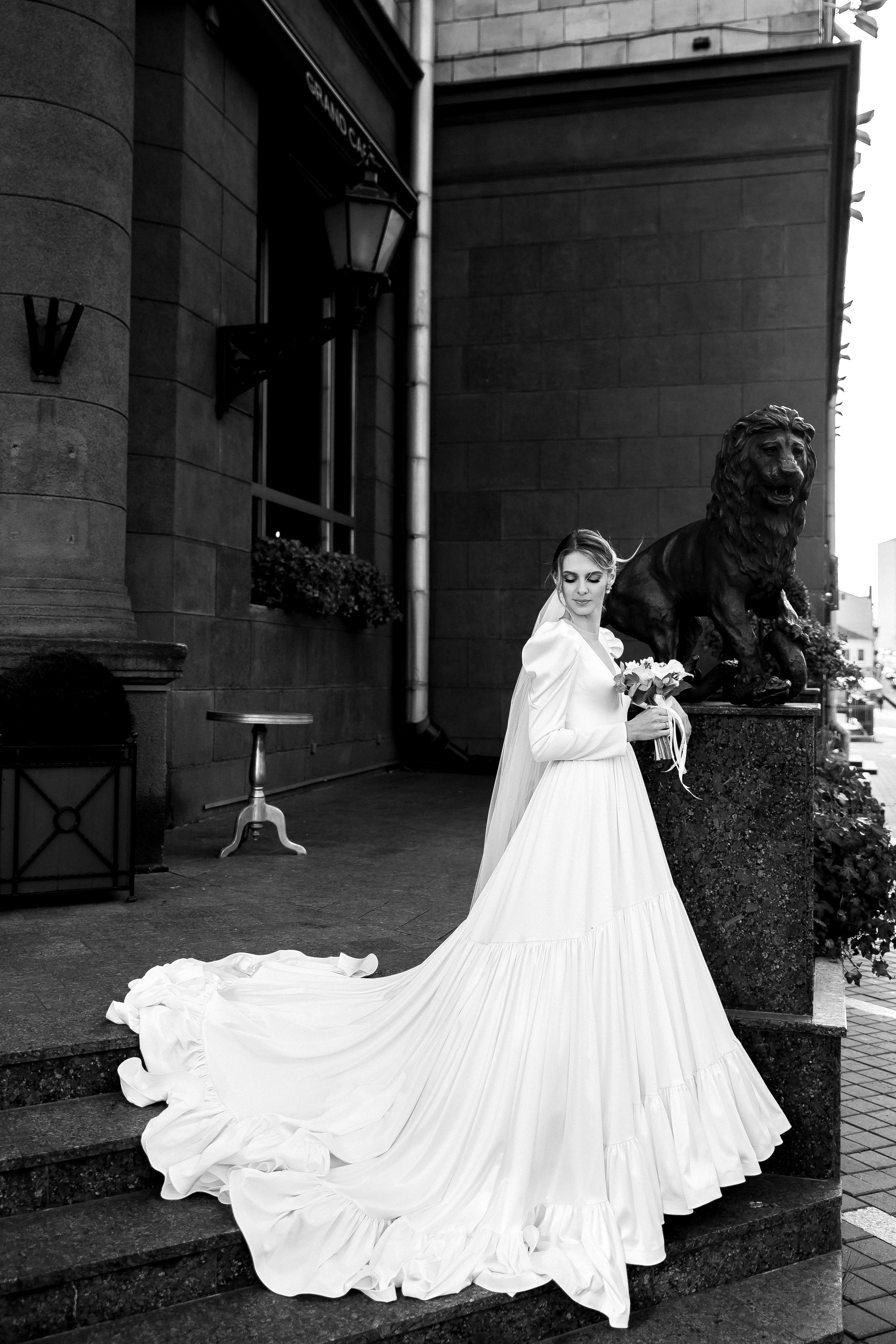 Свадебный фотограф Александр Кожарский