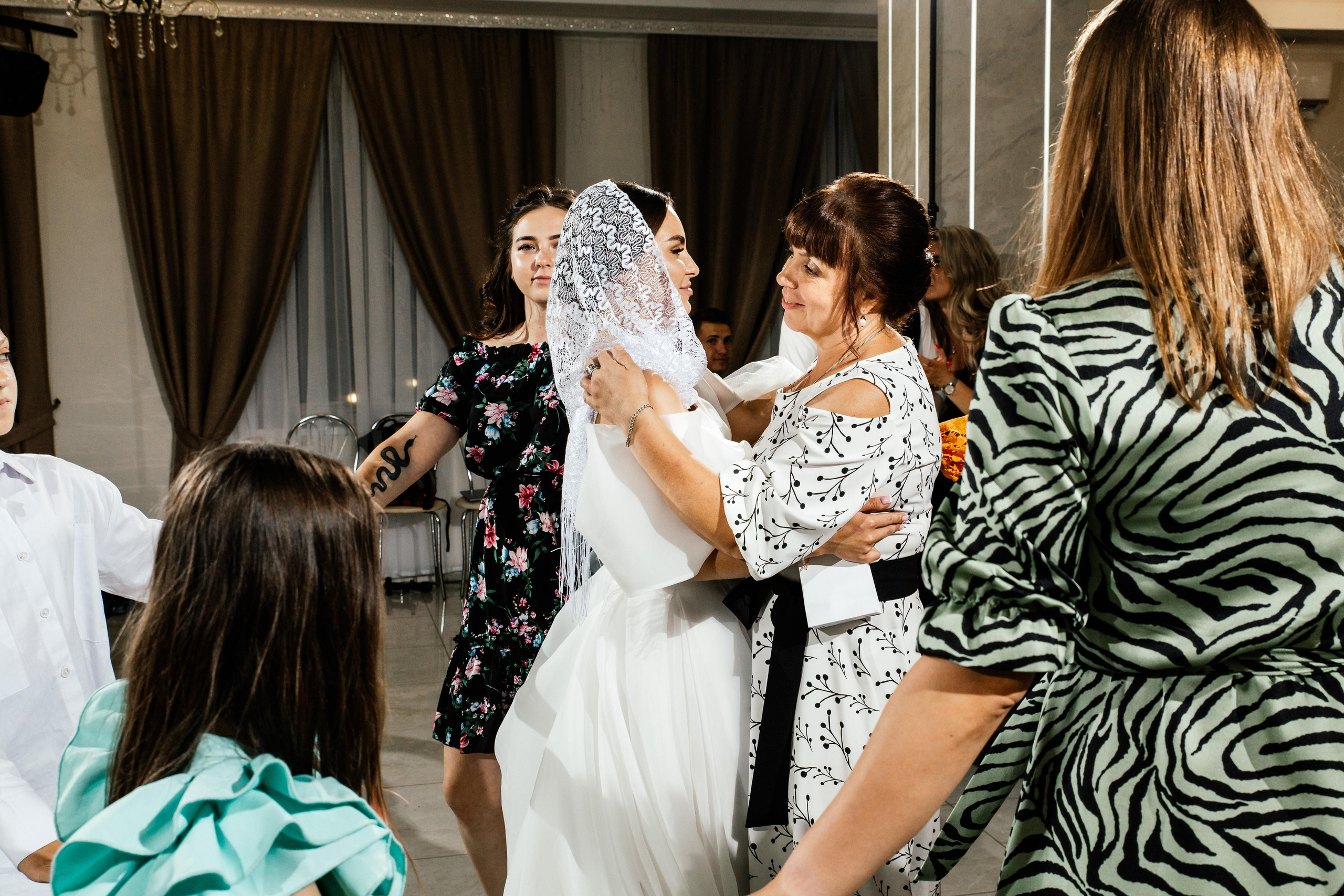 Свадебный фотограф Александр Кожарский