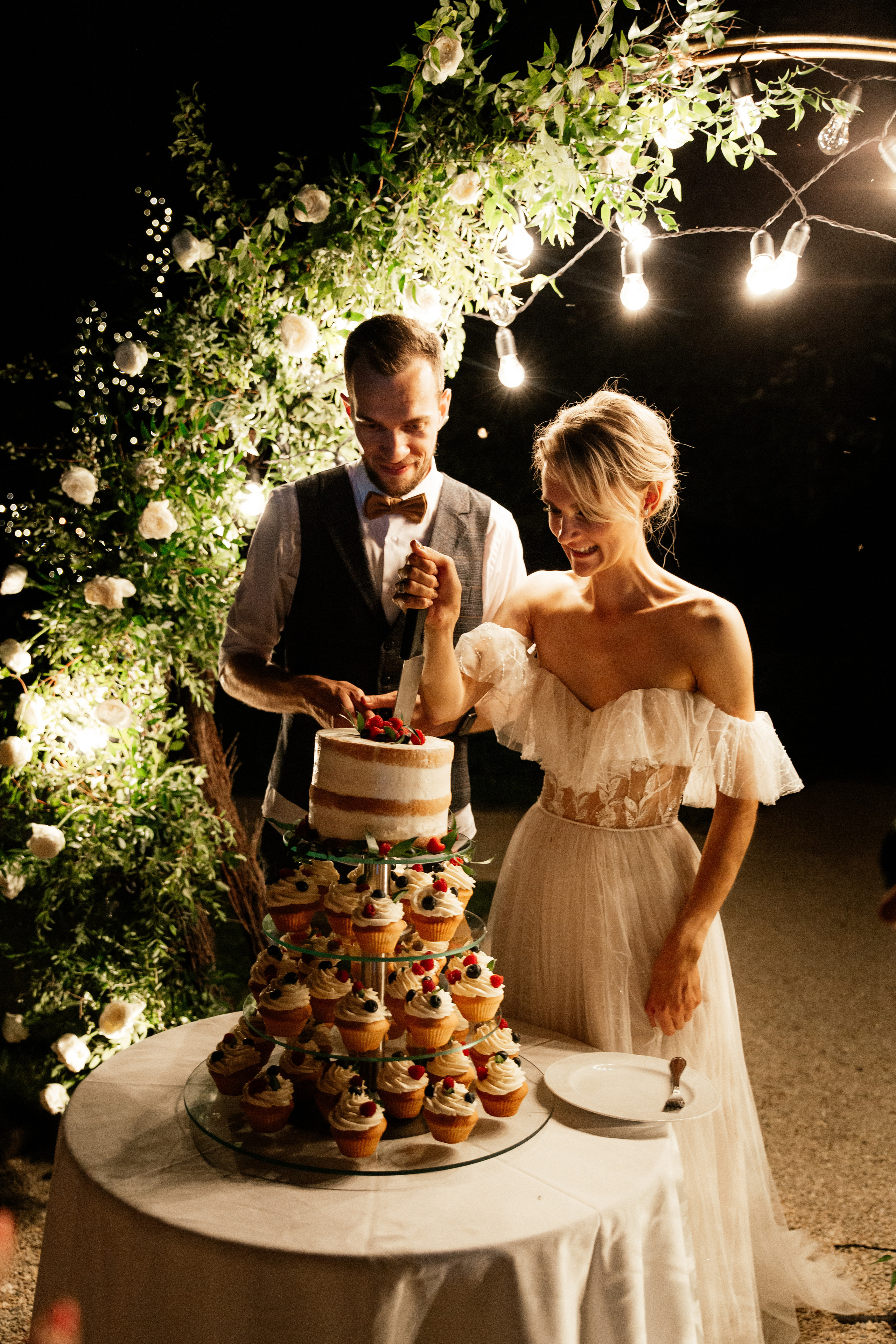 Свадебный фотограф Александр Кожарский