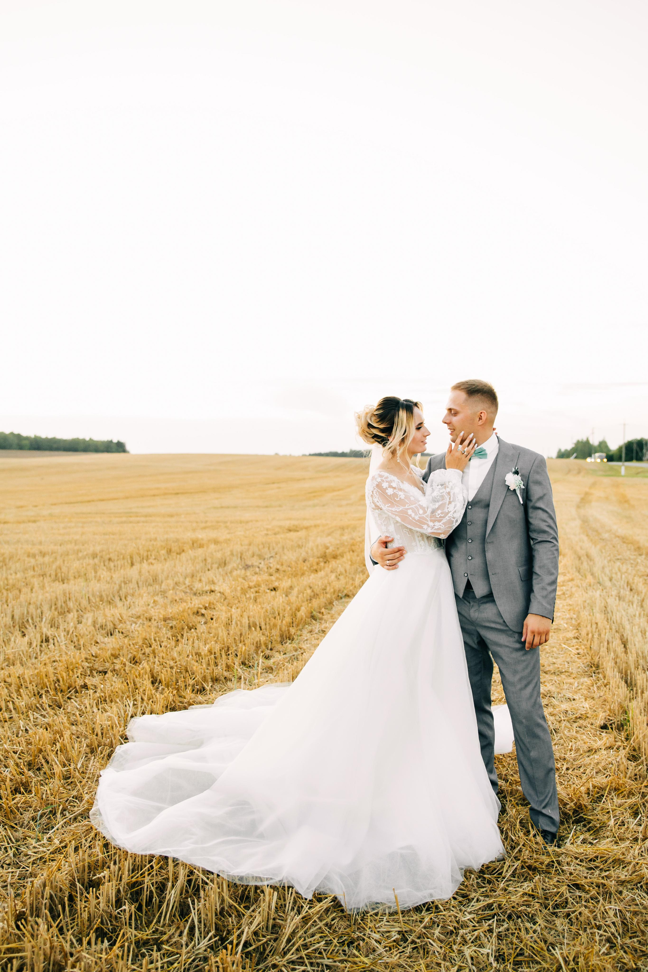 Свадебный фотограф Александр Кожарский