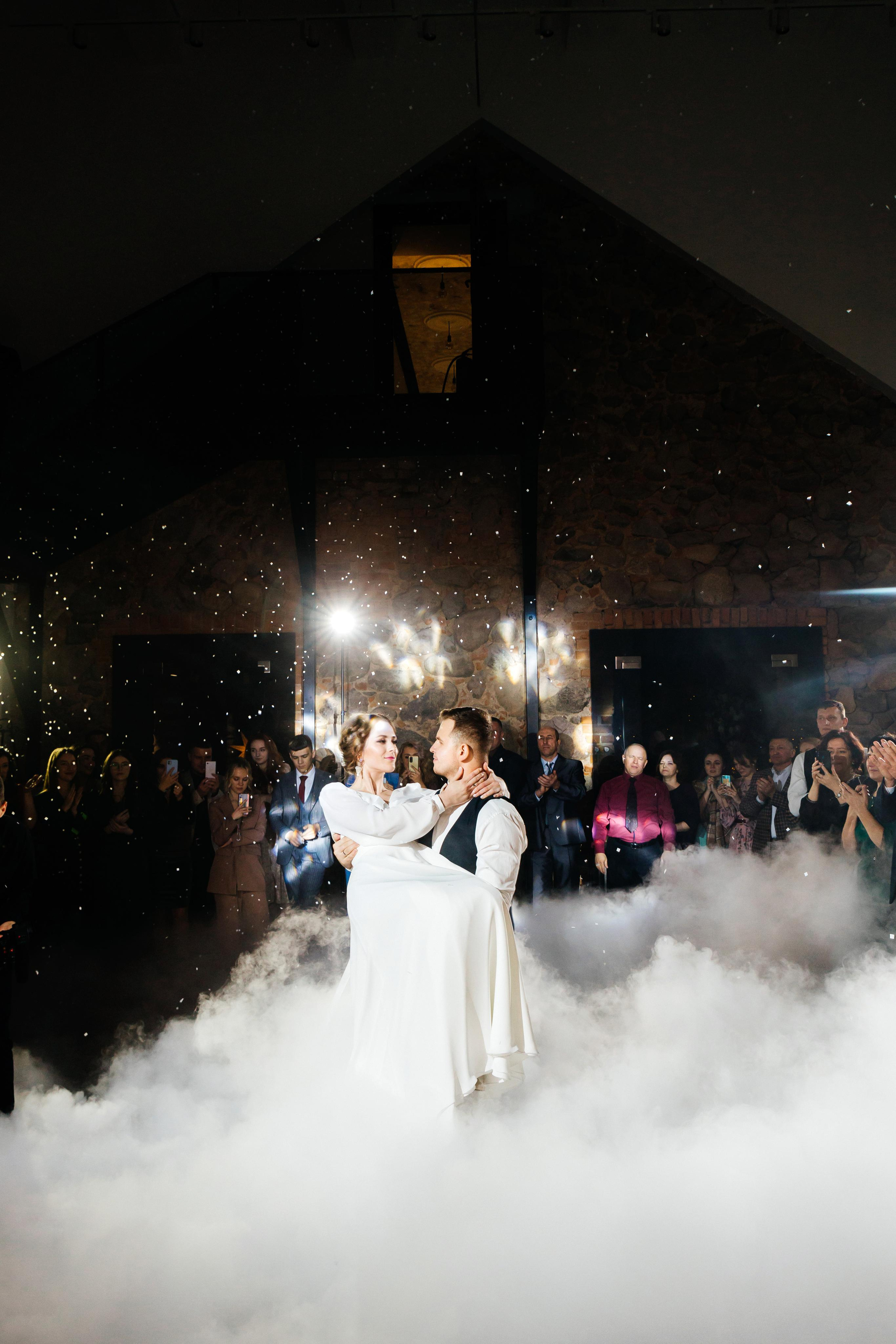 Свадебный фотограф Александр Кожарский