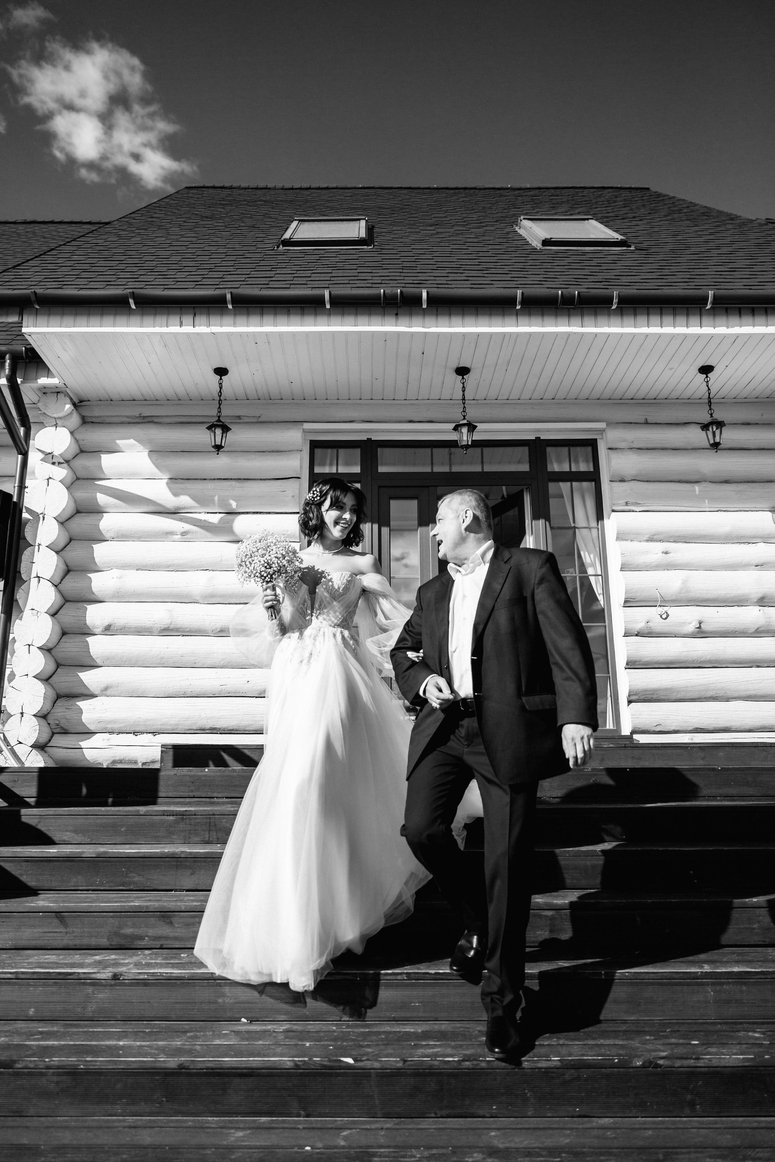 Свадебный фотограф Александр Кожарский