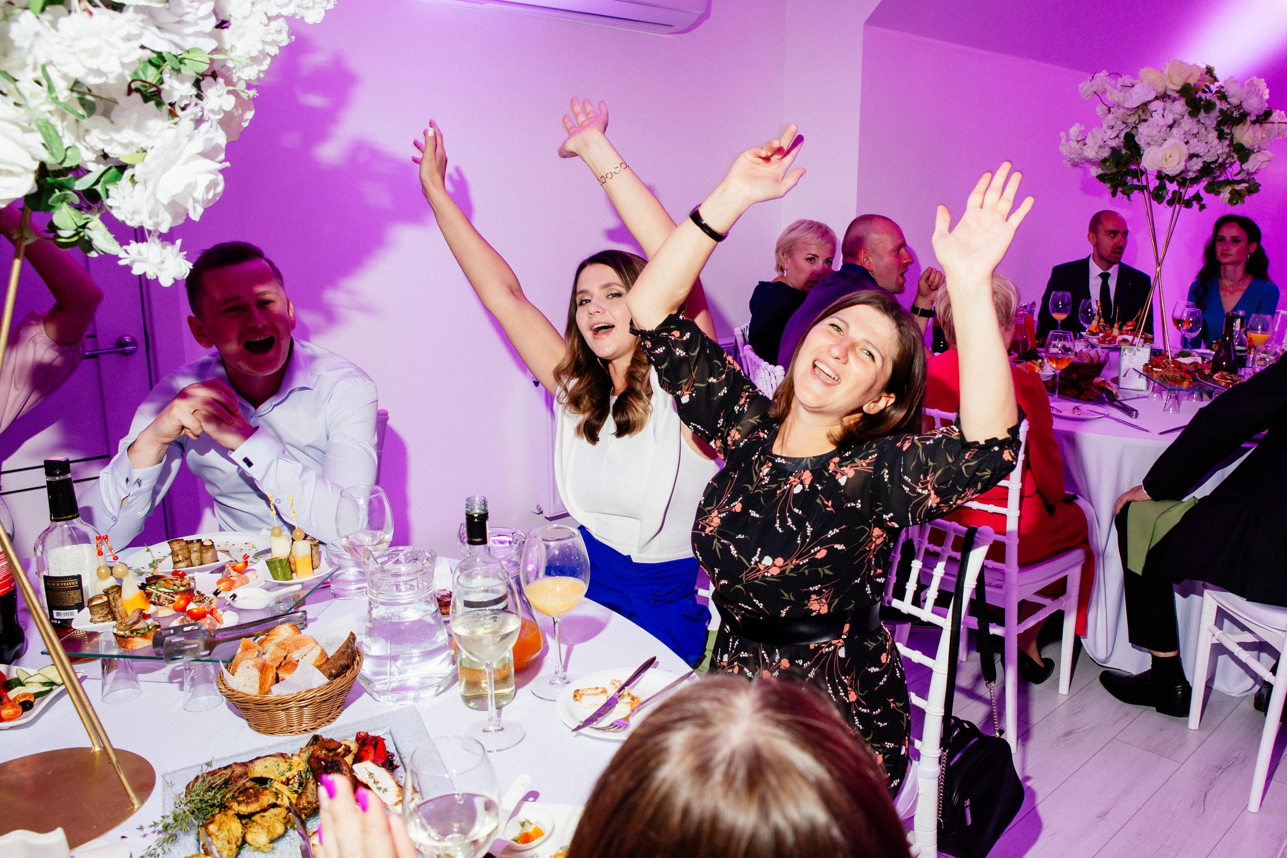 Свадебный фотограф Александр Кожарский