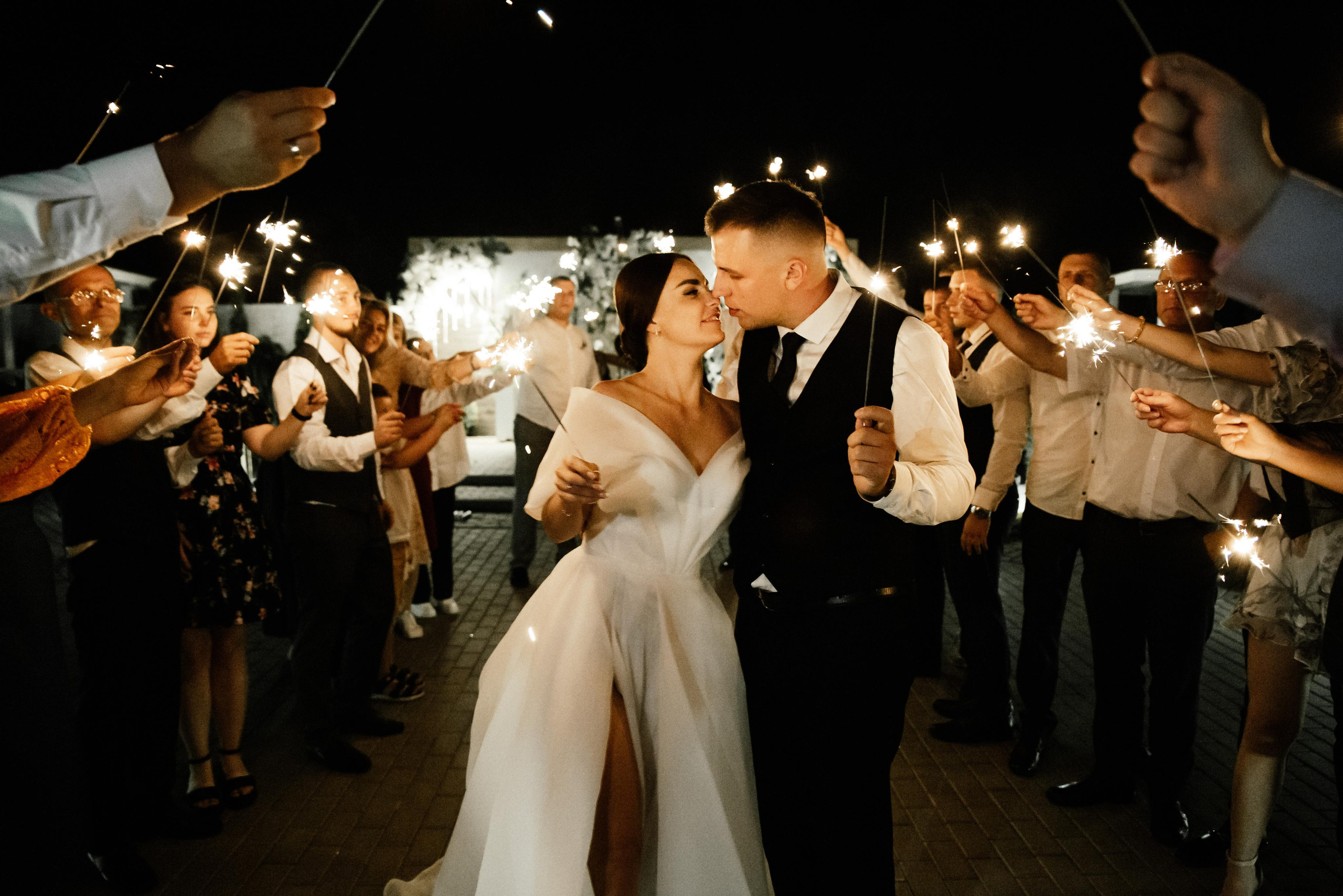 Свадебный фотограф Александр Кожарский