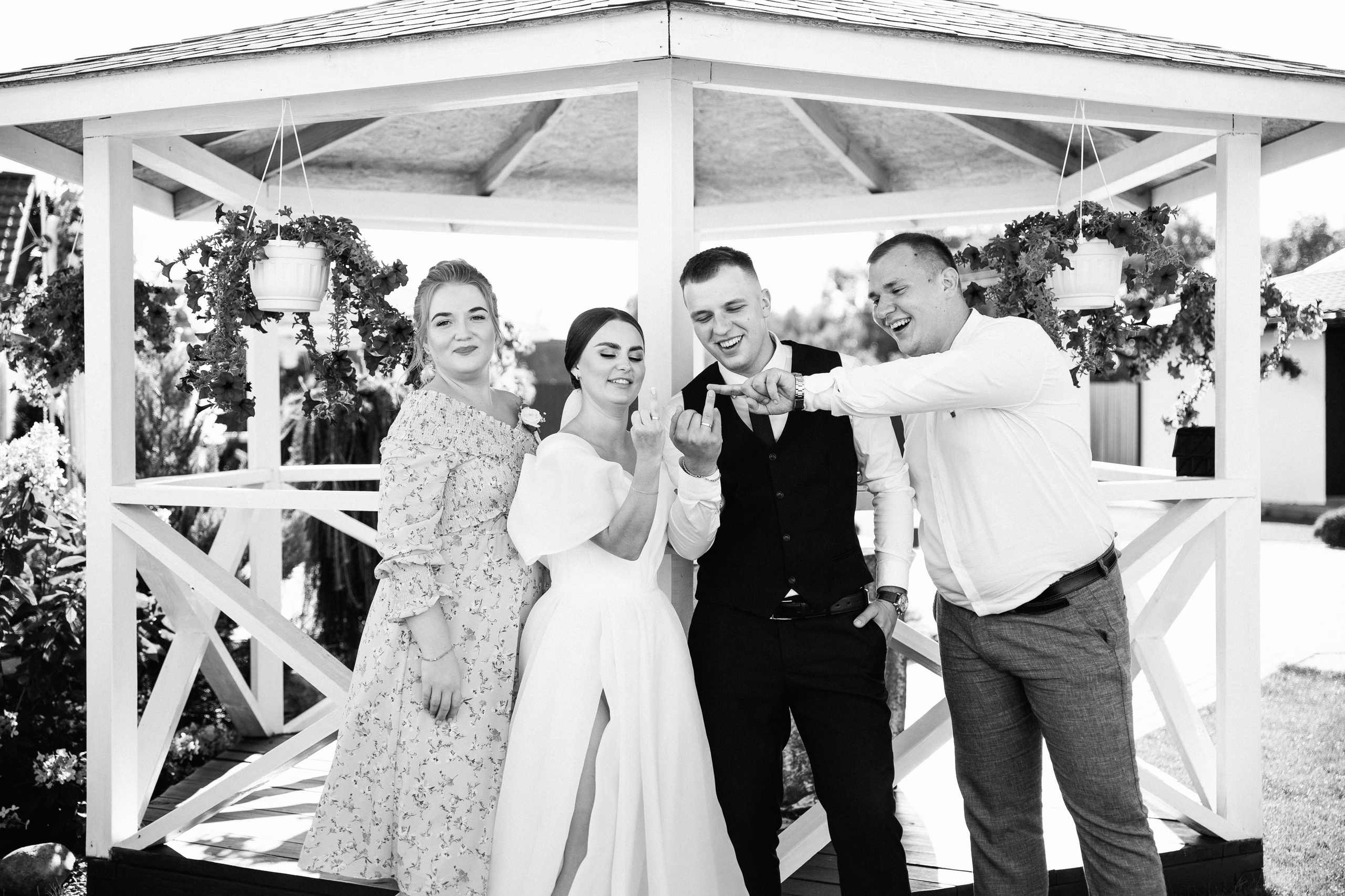 Свадебный фотограф Александр Кожарский