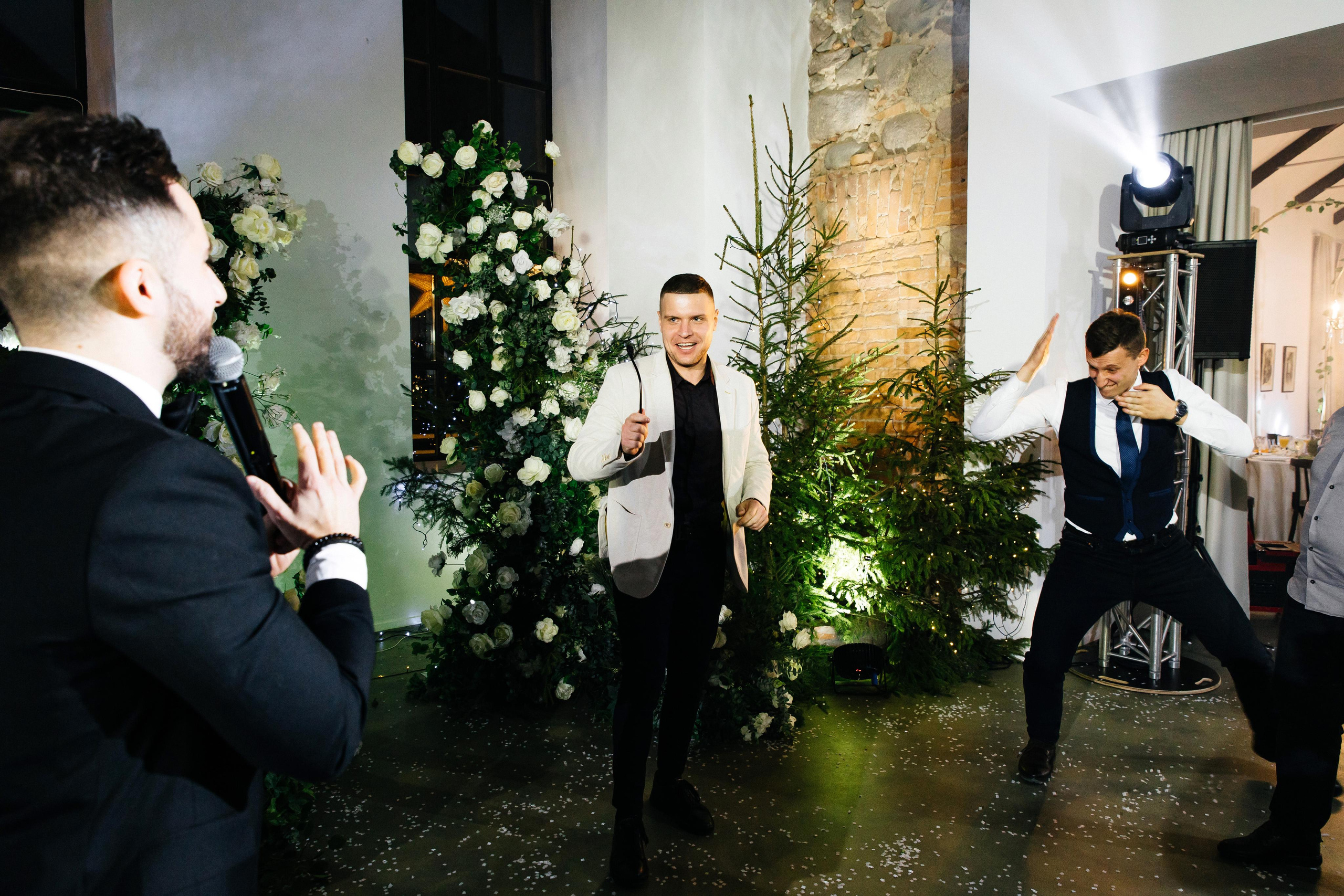 Свадебный фотограф Александр Кожарский