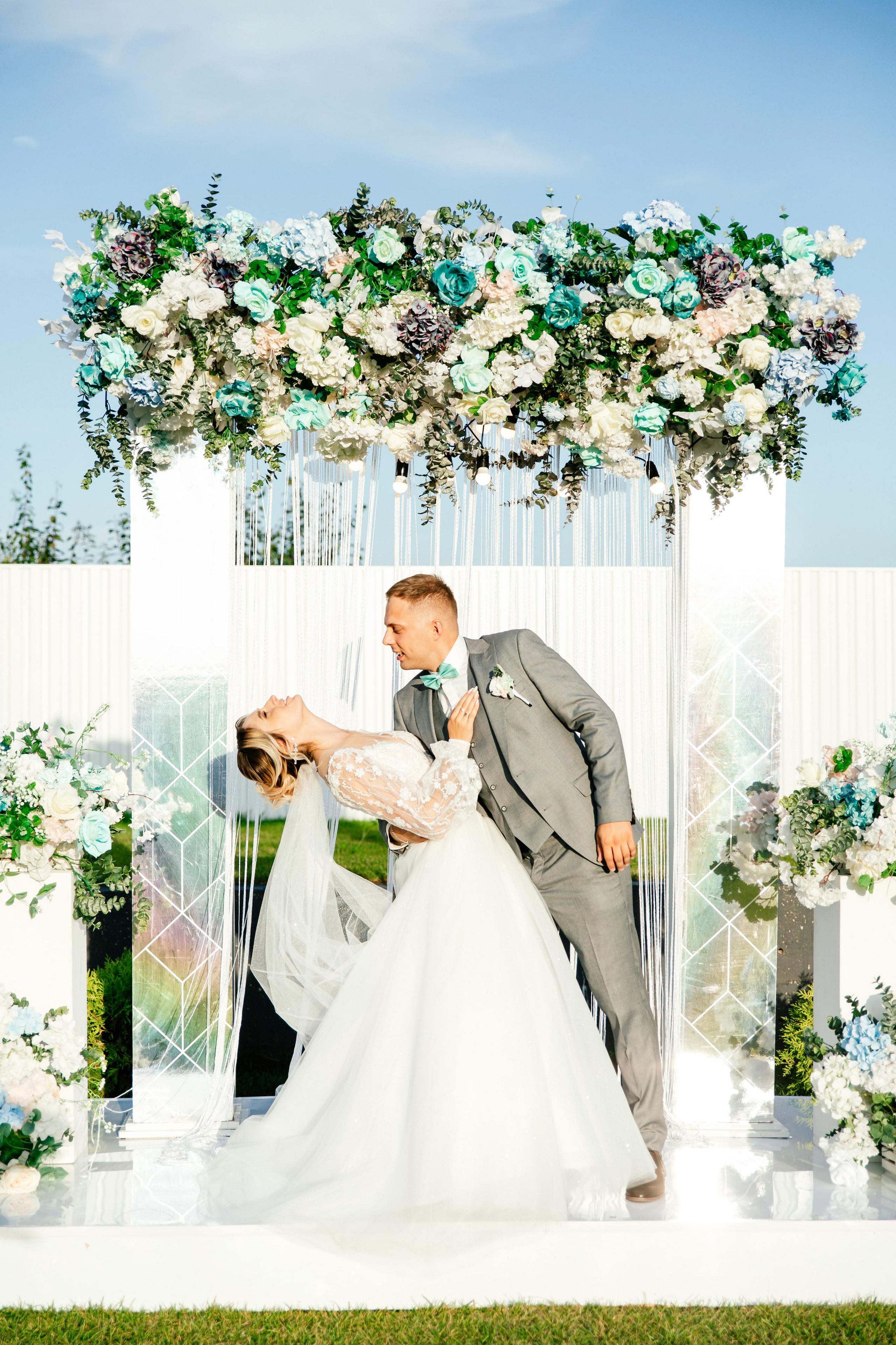 Свадебный фотограф Александр Кожарский