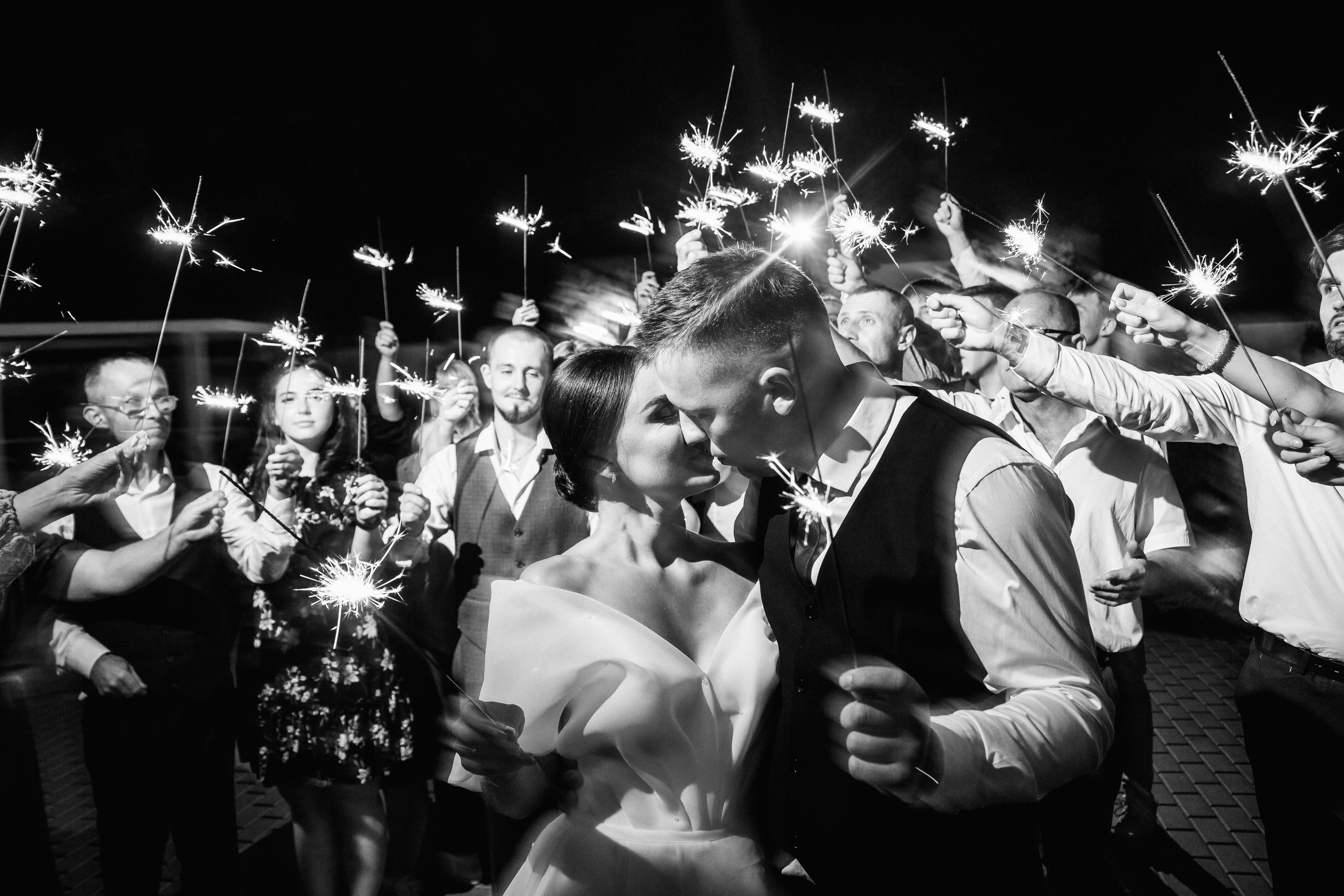 Свадебный фотограф Александр Кожарский