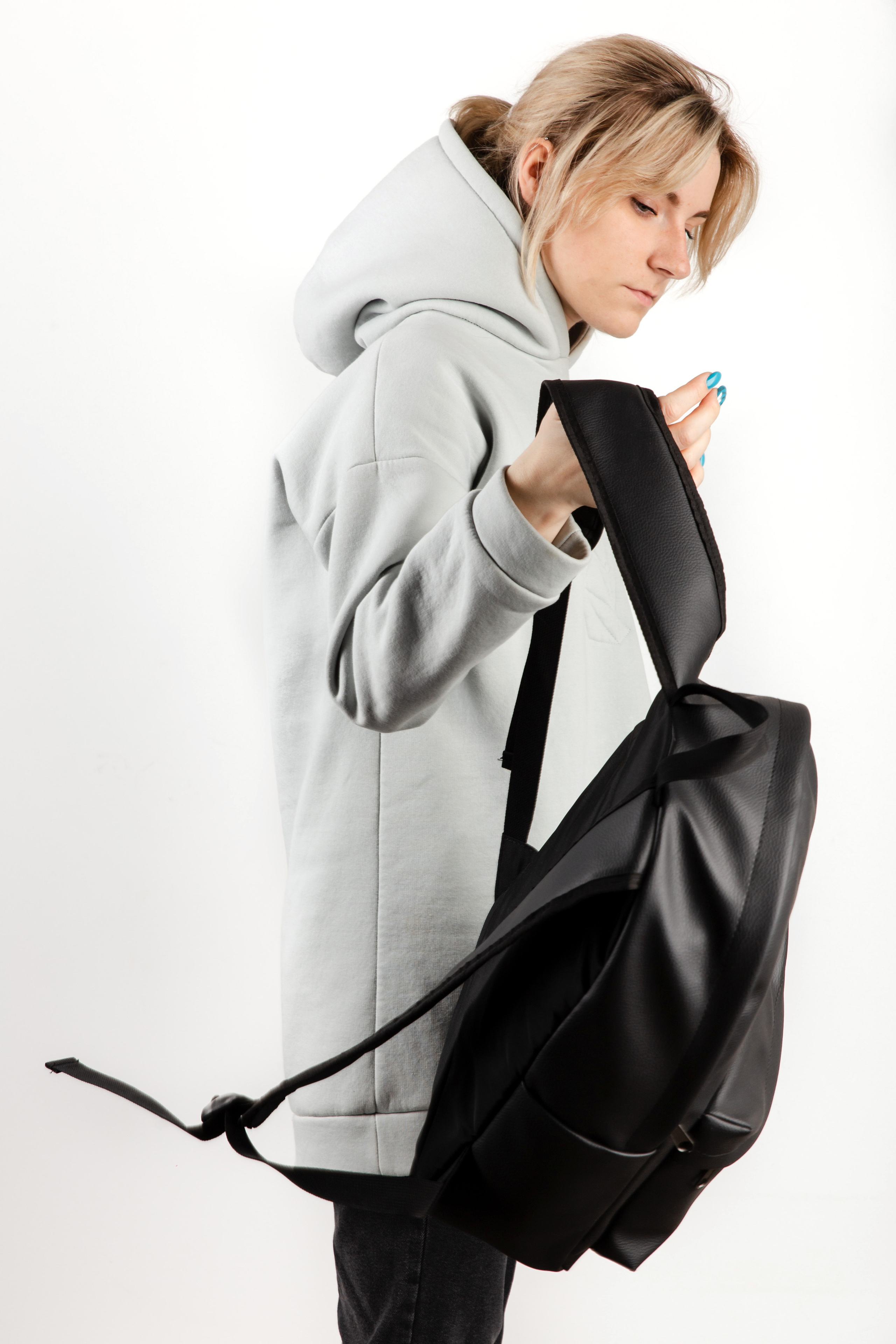 Предметный фотограф Александр Кожарский