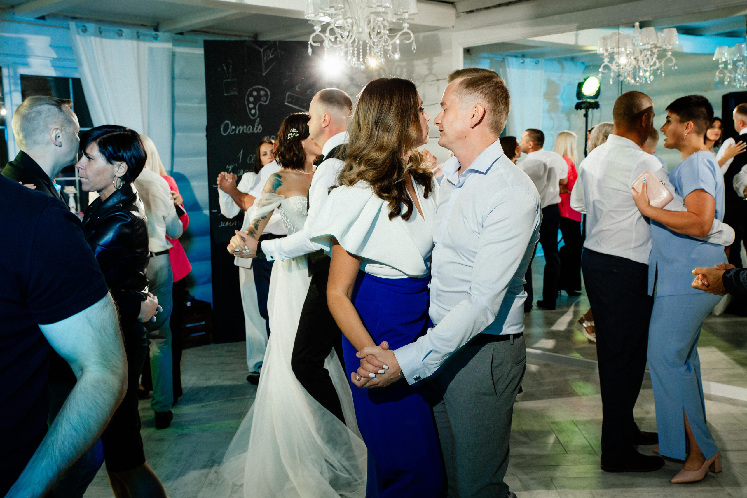 Свадебный фотограф Александр Кожарский