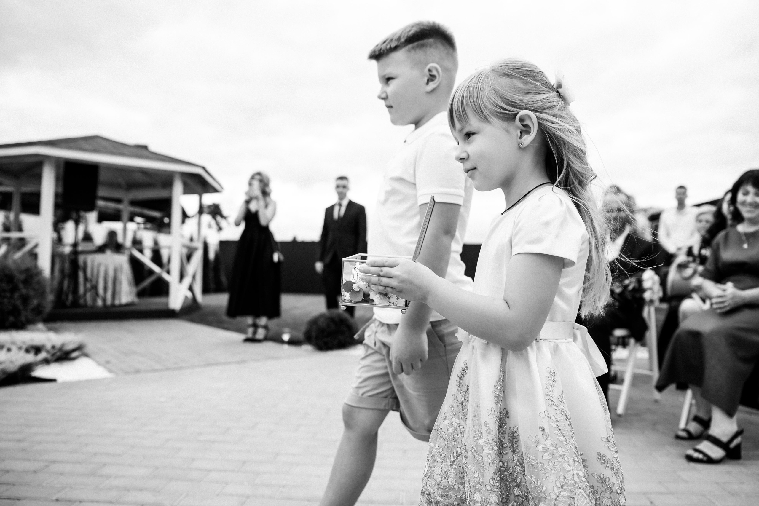 Свадебный фотограф Александр Кожарский