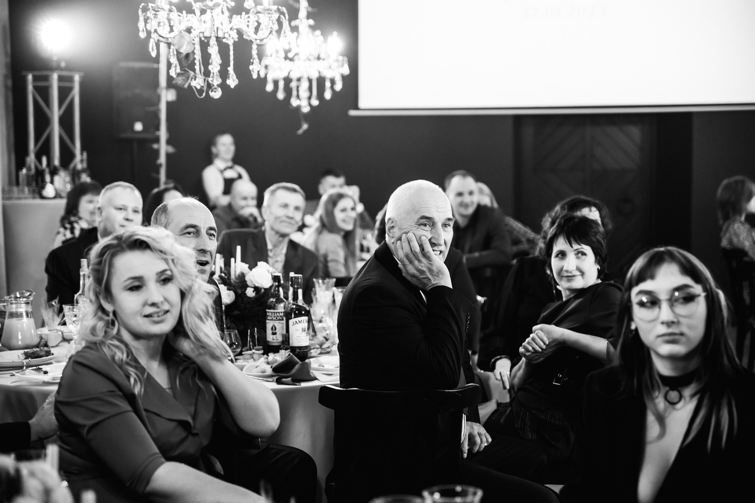 Свадебный фотограф Александр Кожарский