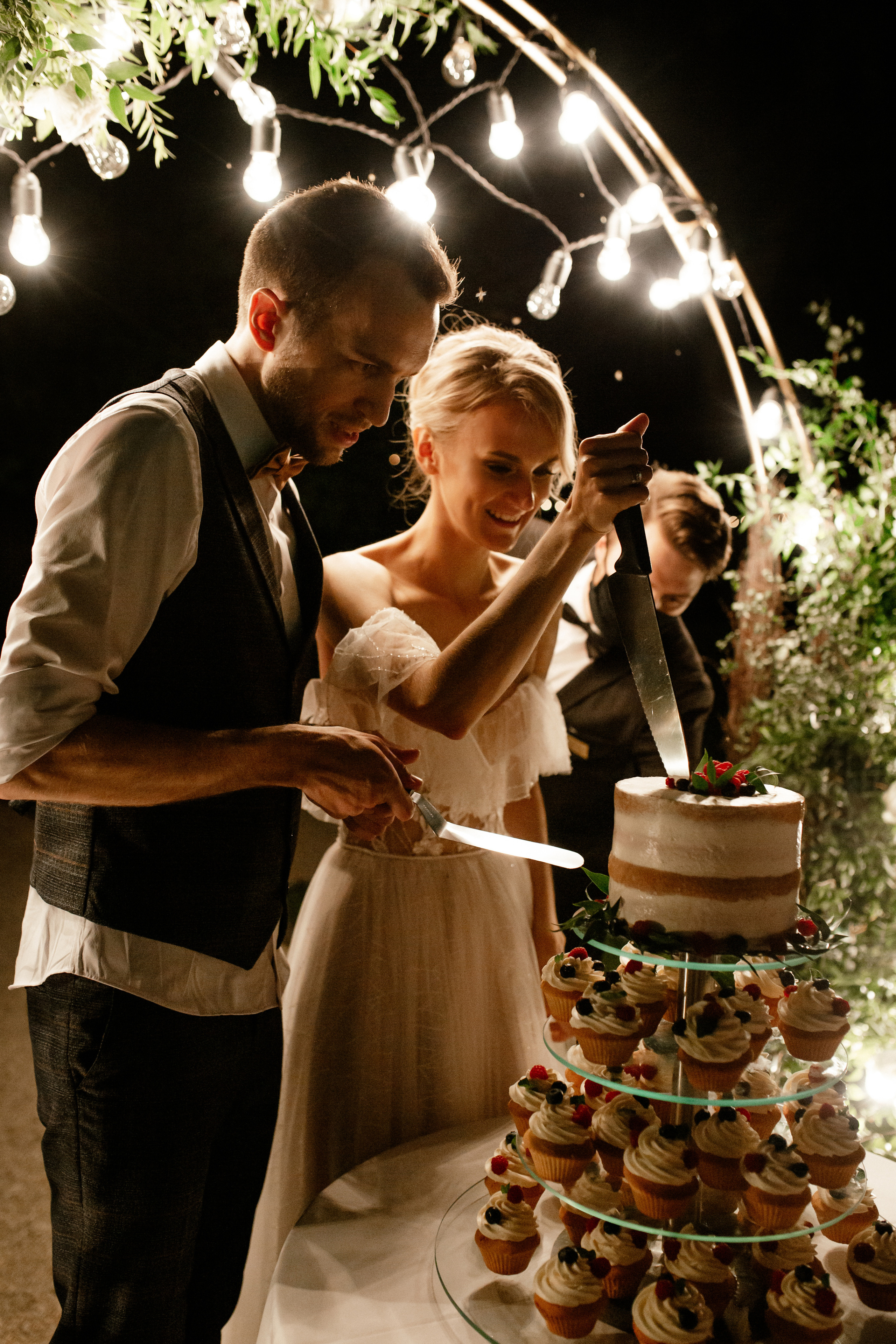 Свадебный фотограф Александр Кожарский