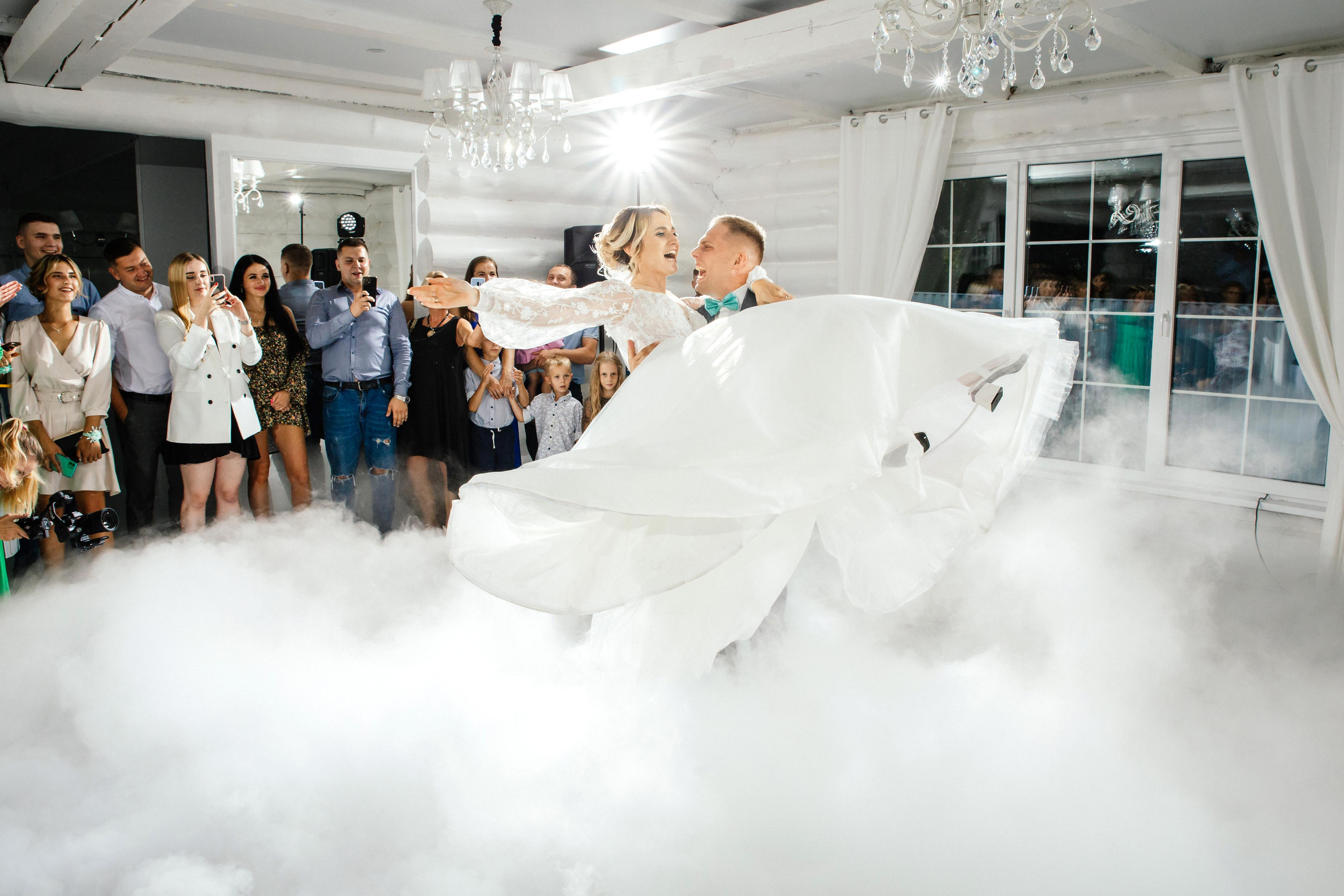 Свадебный фотограф Александр Кожарский