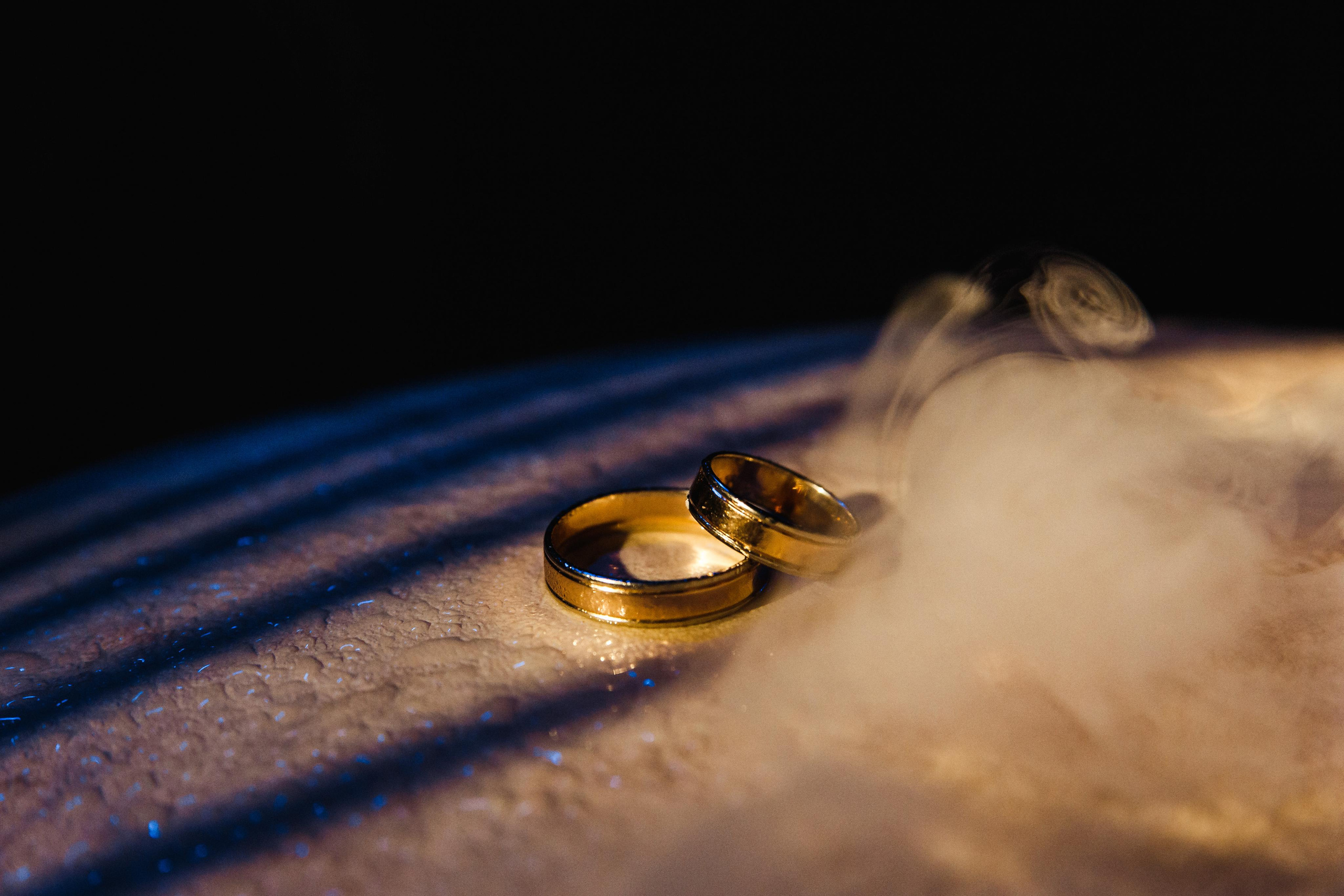 Свадебный фотограф Александр Кожарский