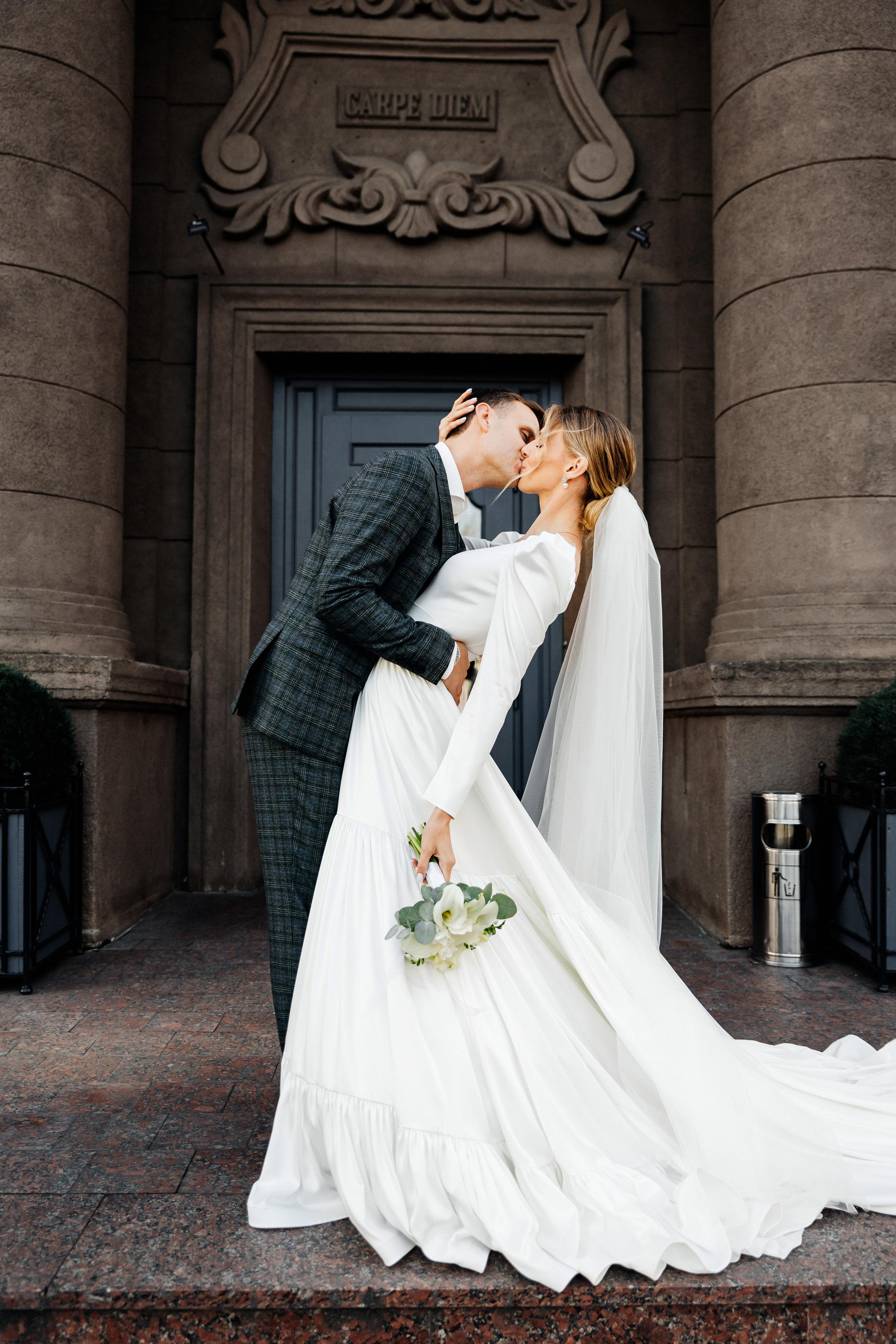 Свадебный фотограф Александр Кожарский