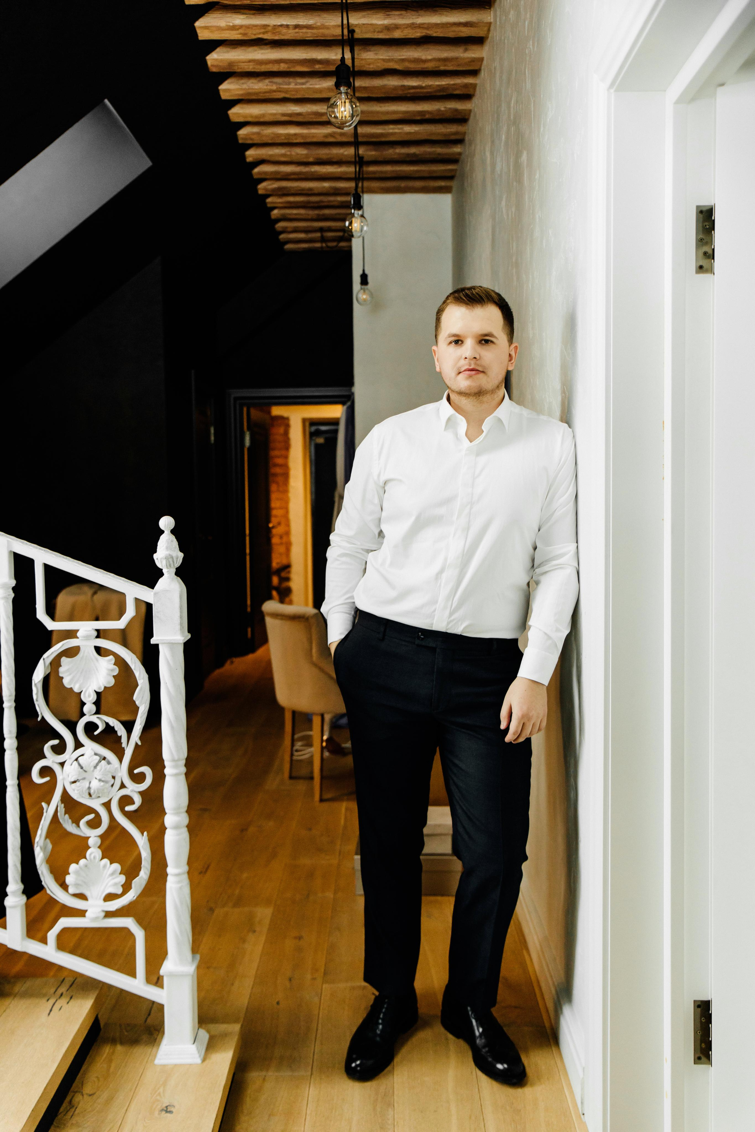 Свадебный фотограф Александр Кожарский