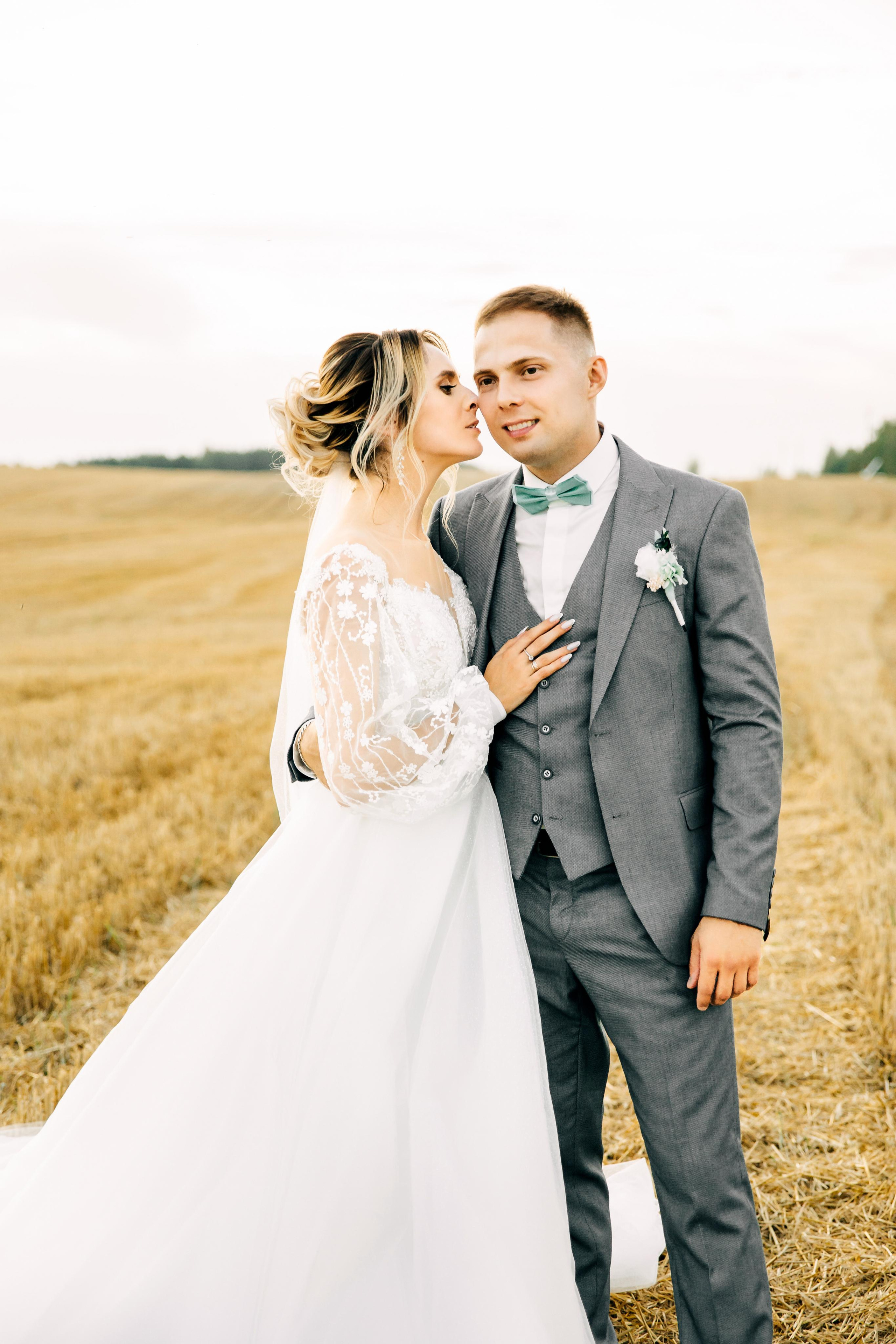 Свадебный фотограф Александр Кожарский