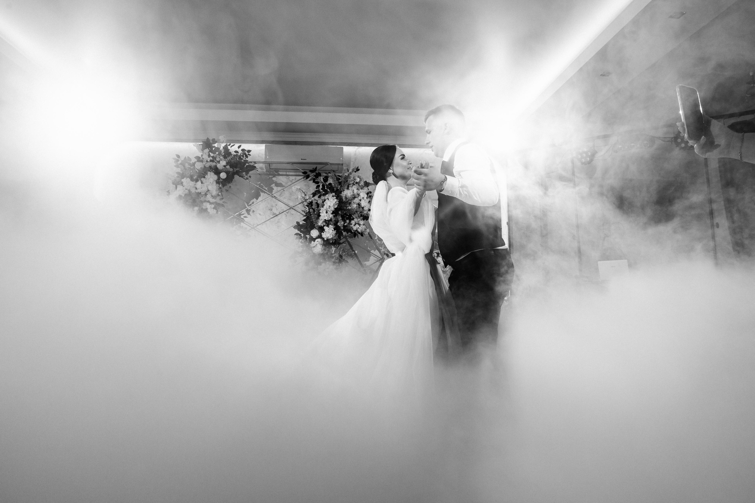 Свадебный фотограф Александр Кожарский