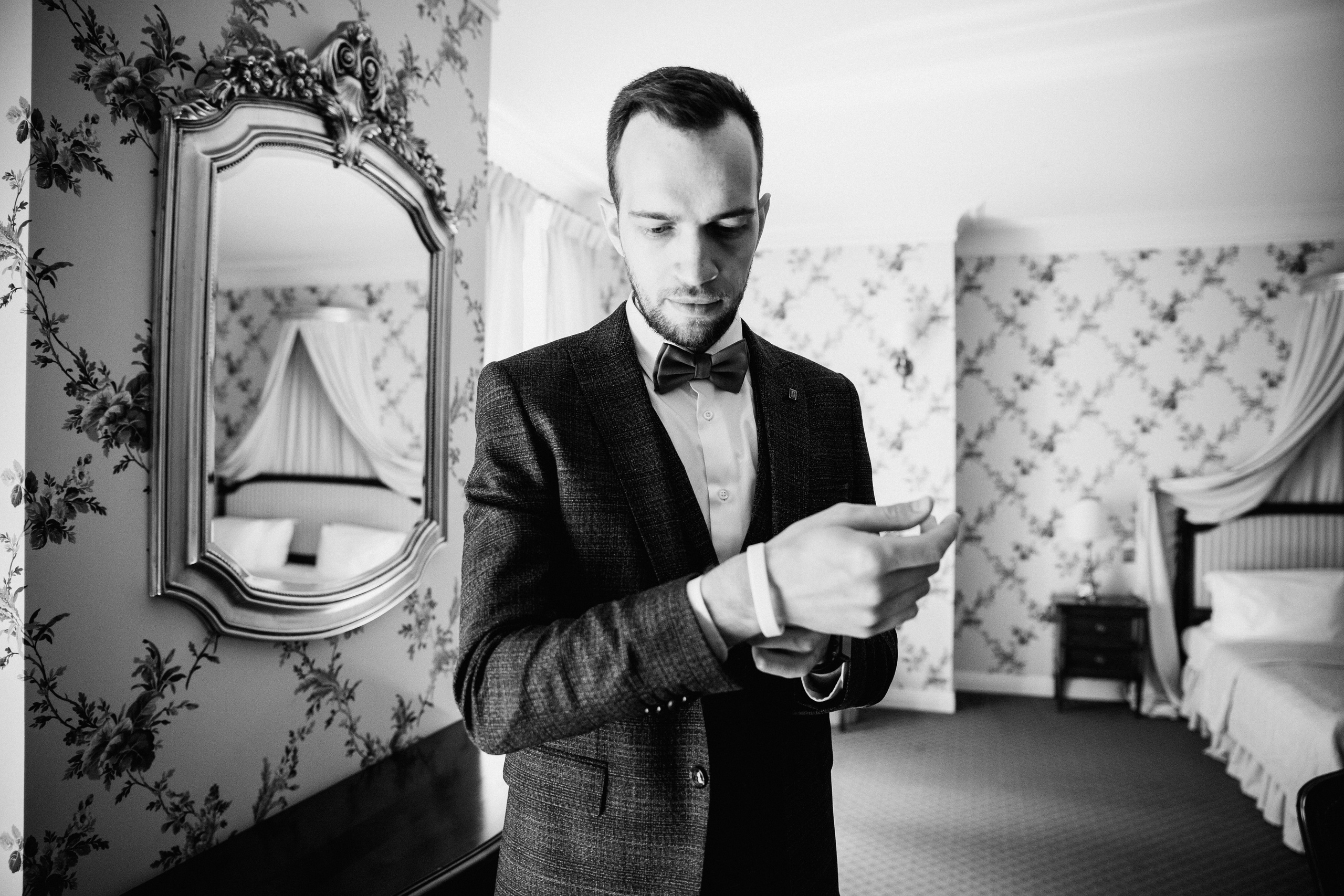 Свадебный фотограф Александр Кожарский