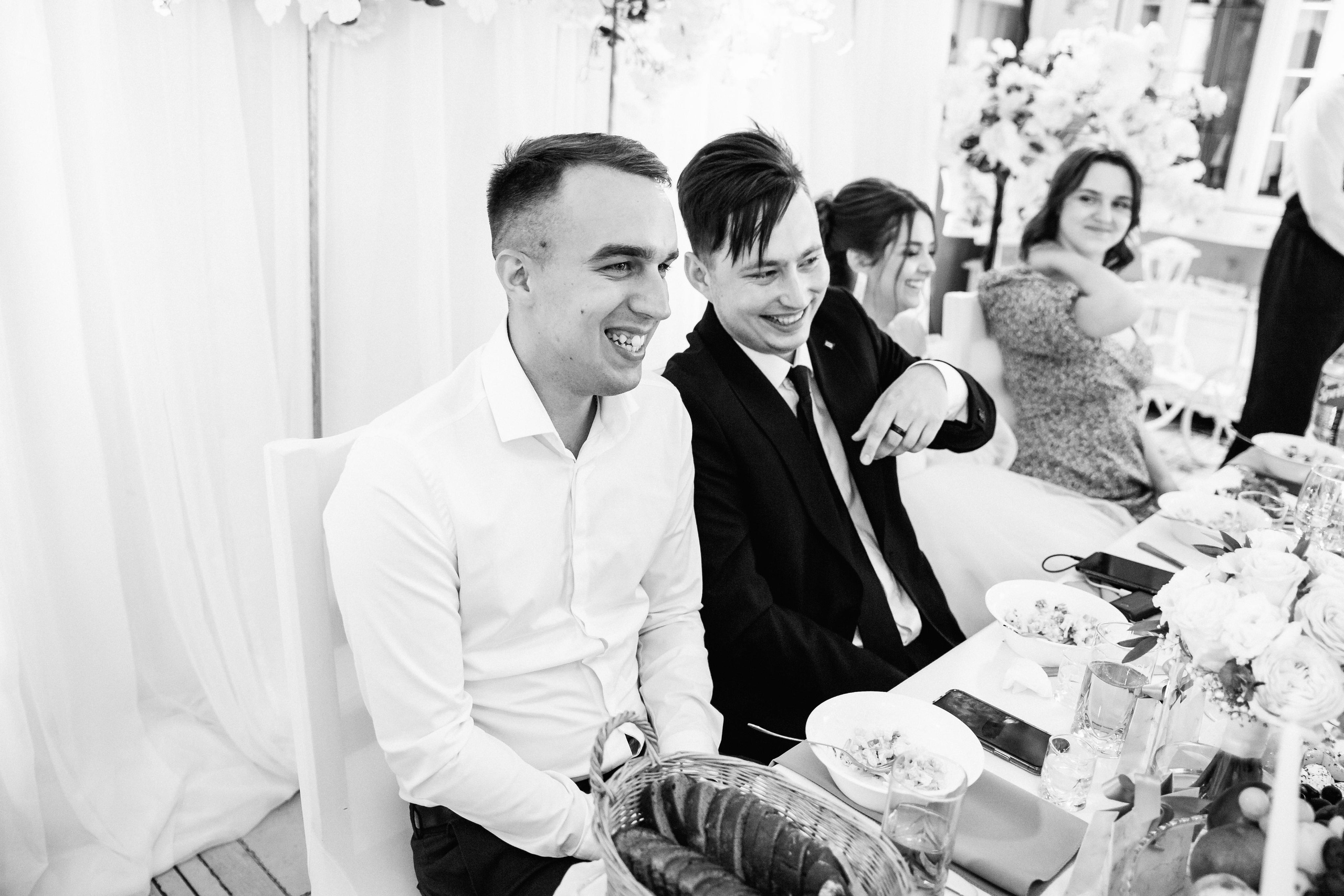 Свадебный фотограф Александр Кожарский