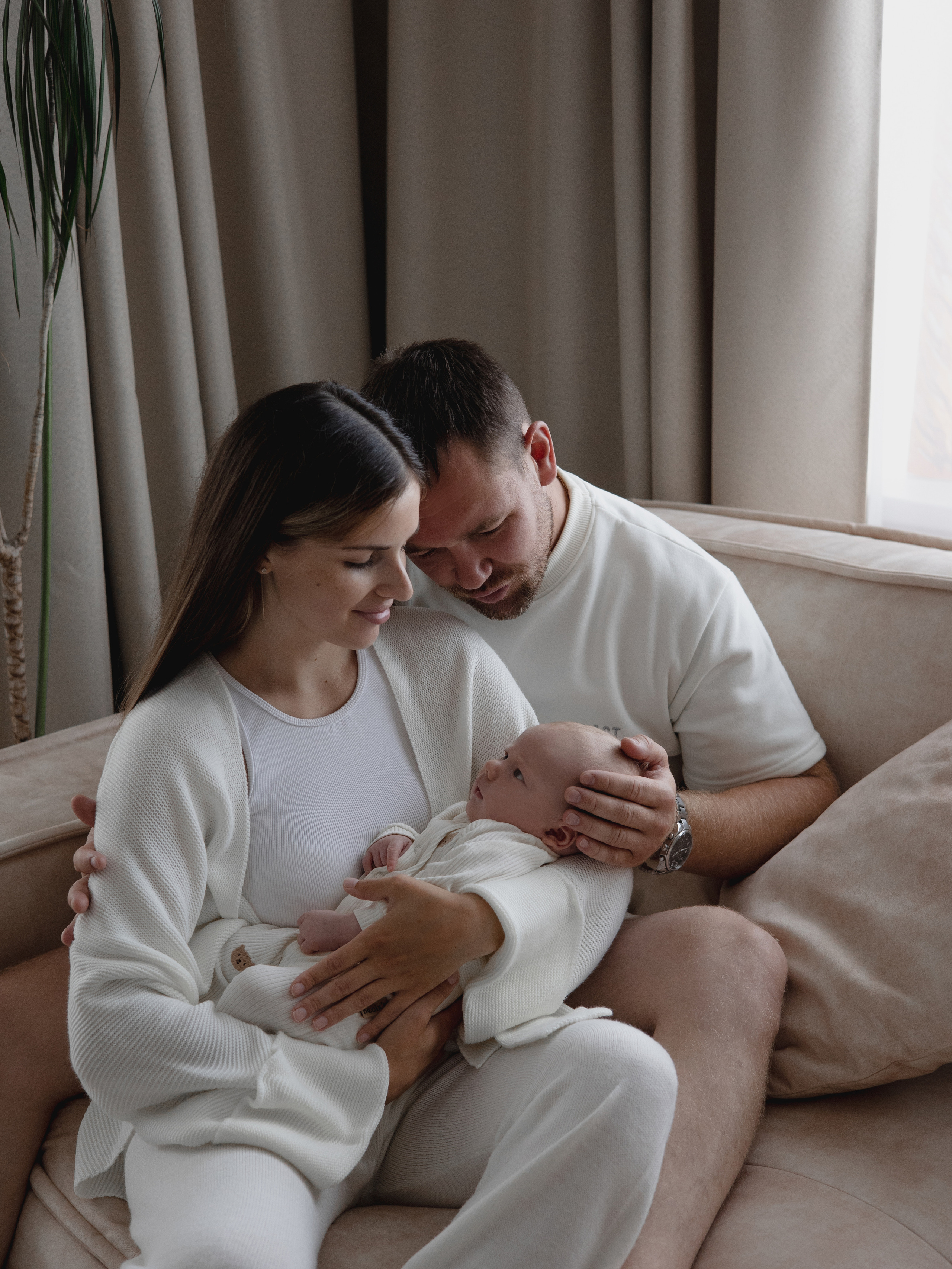 Фотограф для домашней фотосессии. Фотограф новорожденных Екатеринбург, детский фотограф в Екатеринбурге,