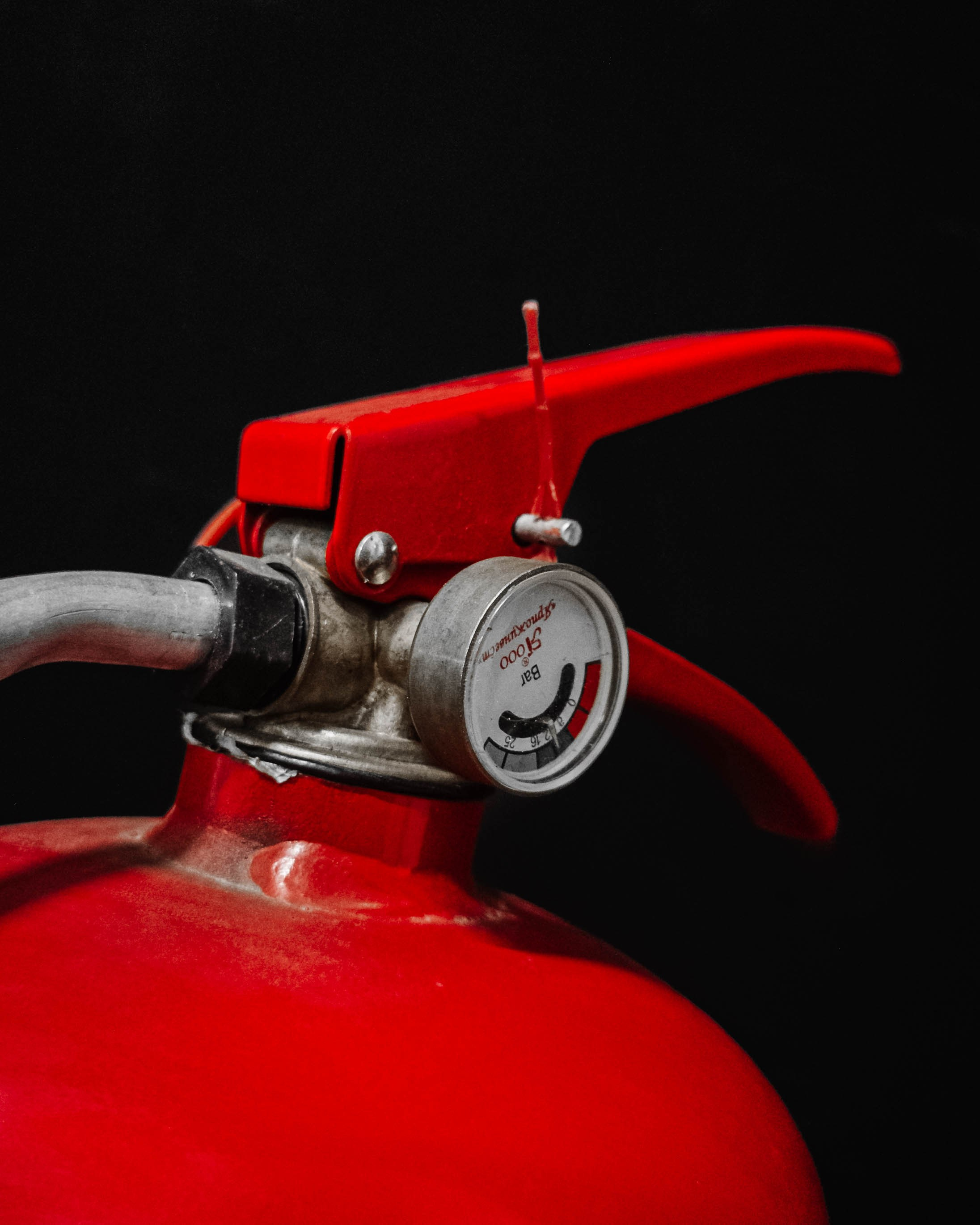 RED. Красный и точка. Олег Романов. Мастер фото по спорту