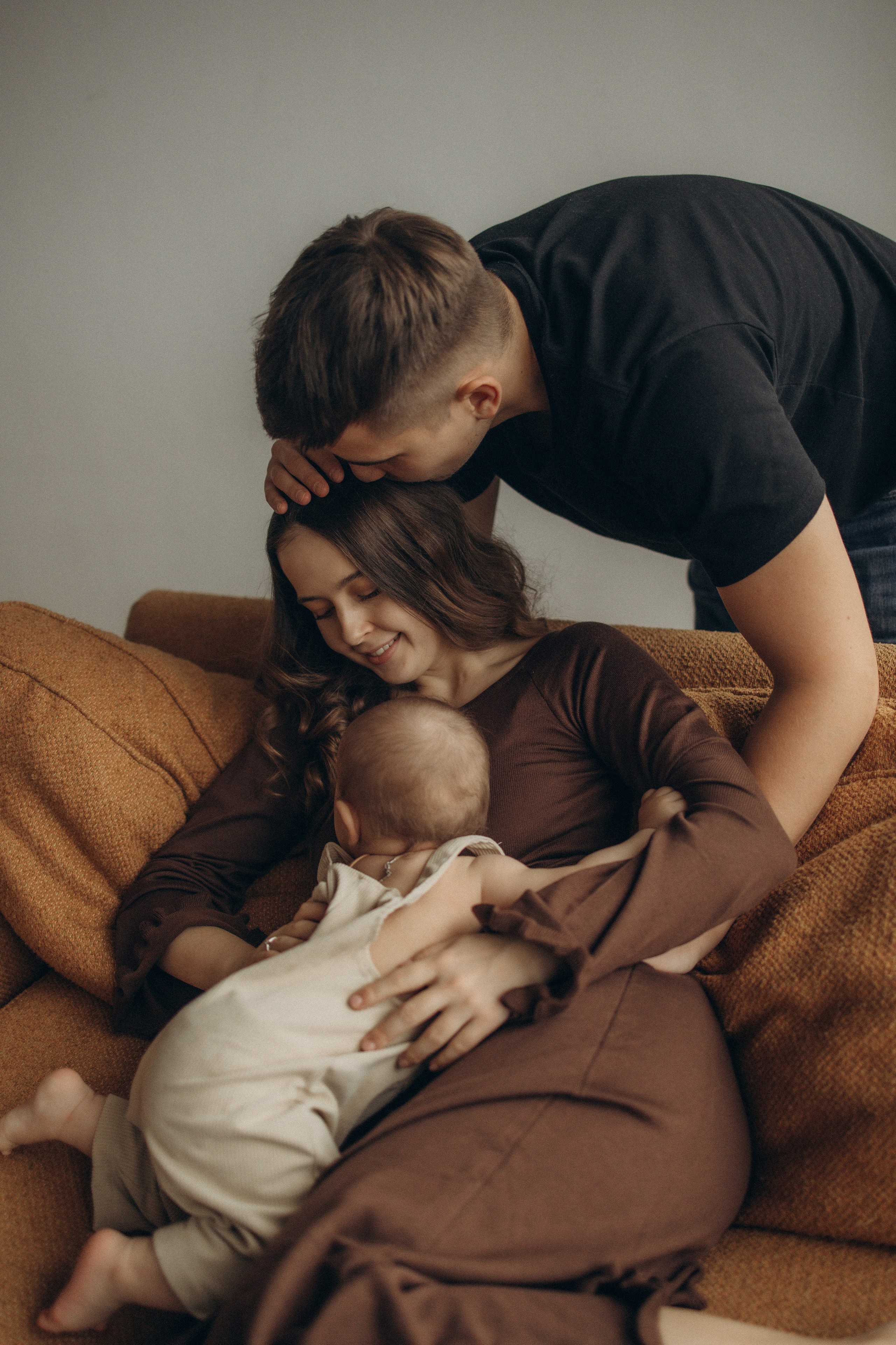 Настя, Никита и малышка Мира. Фотокарточки о вас и о большой любви!