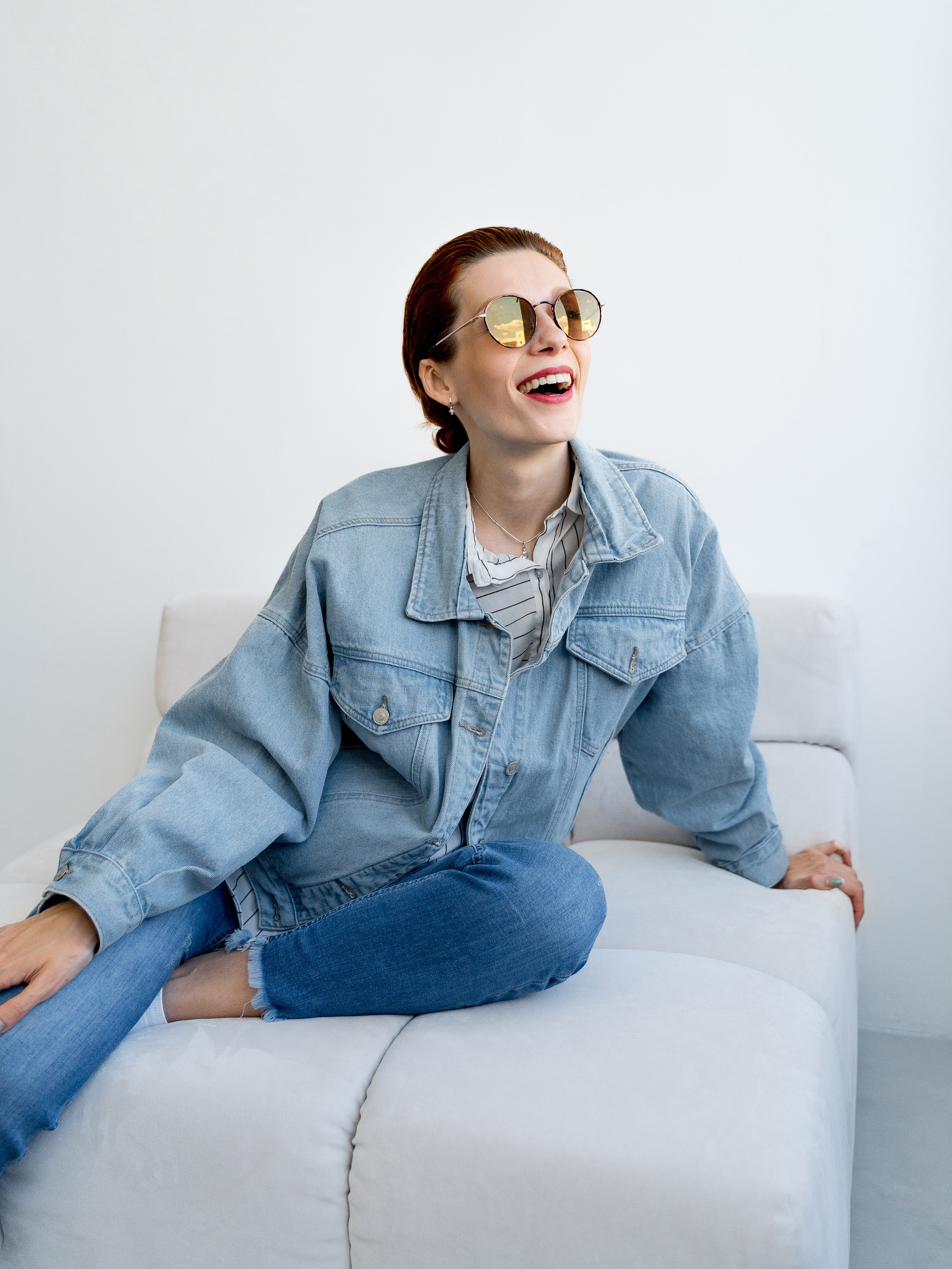 Съемка для маркетплейсов. Репетитор по биологии и химии ОГЭ ЕГЭ и нейрофотограф — Елизавета