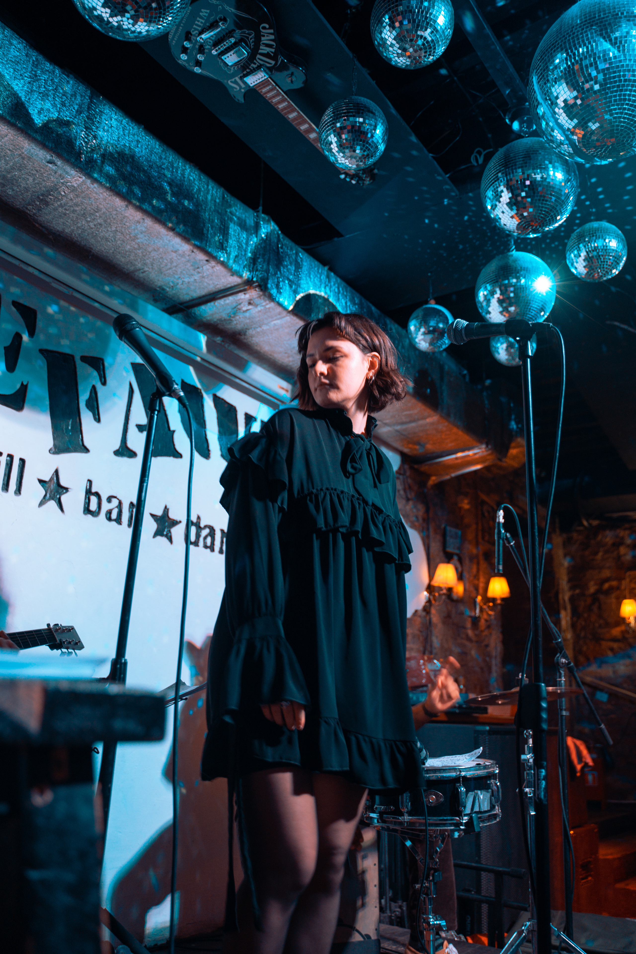 Репортажная съемка. Репетитор по биологии и химии ОГЭ ЕГЭ и нейрофотограф — Елизавета