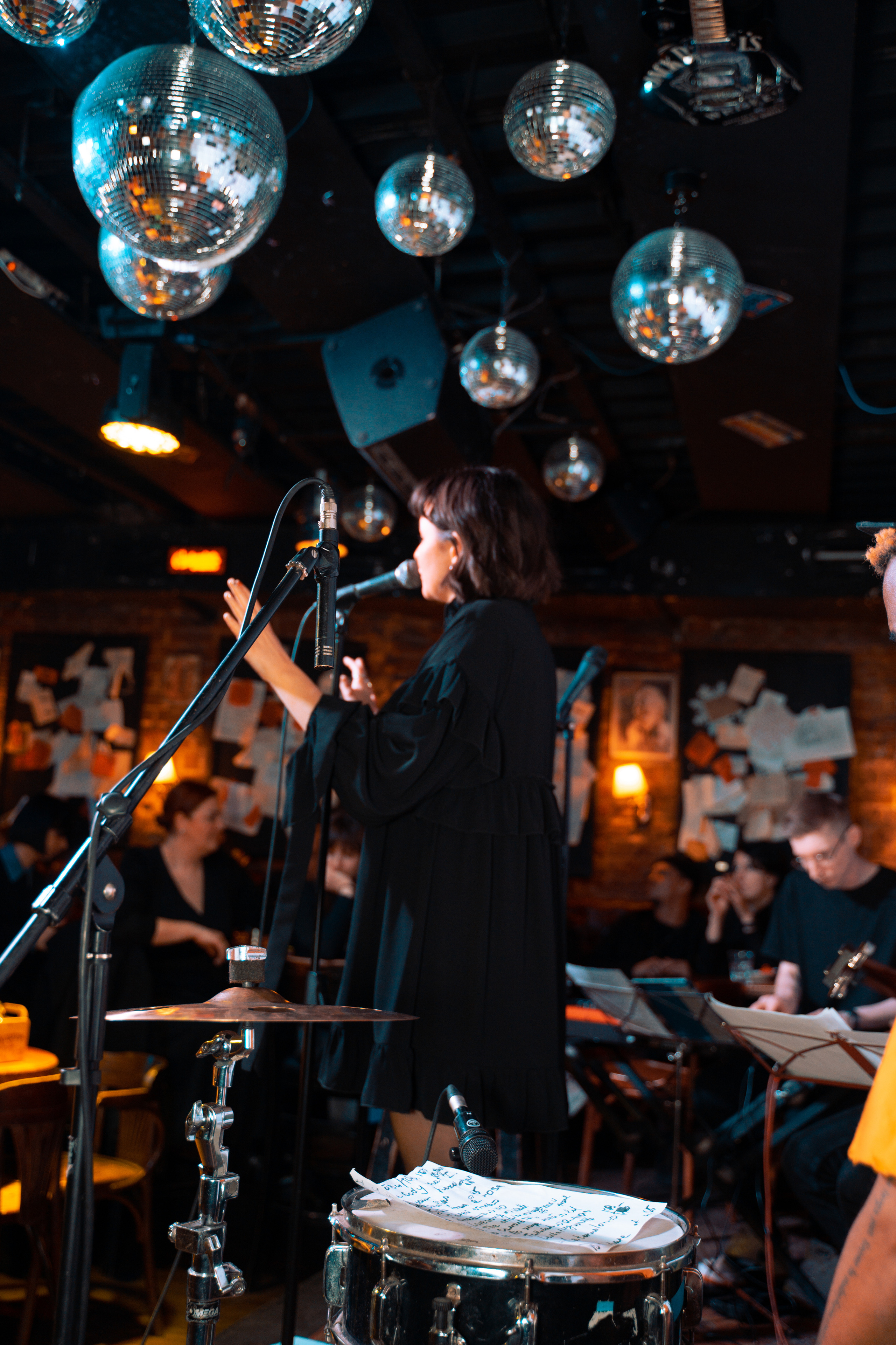 Репортажная съемка. Репетитор по биологии и химии ОГЭ ЕГЭ и нейрофотограф — Елизавета