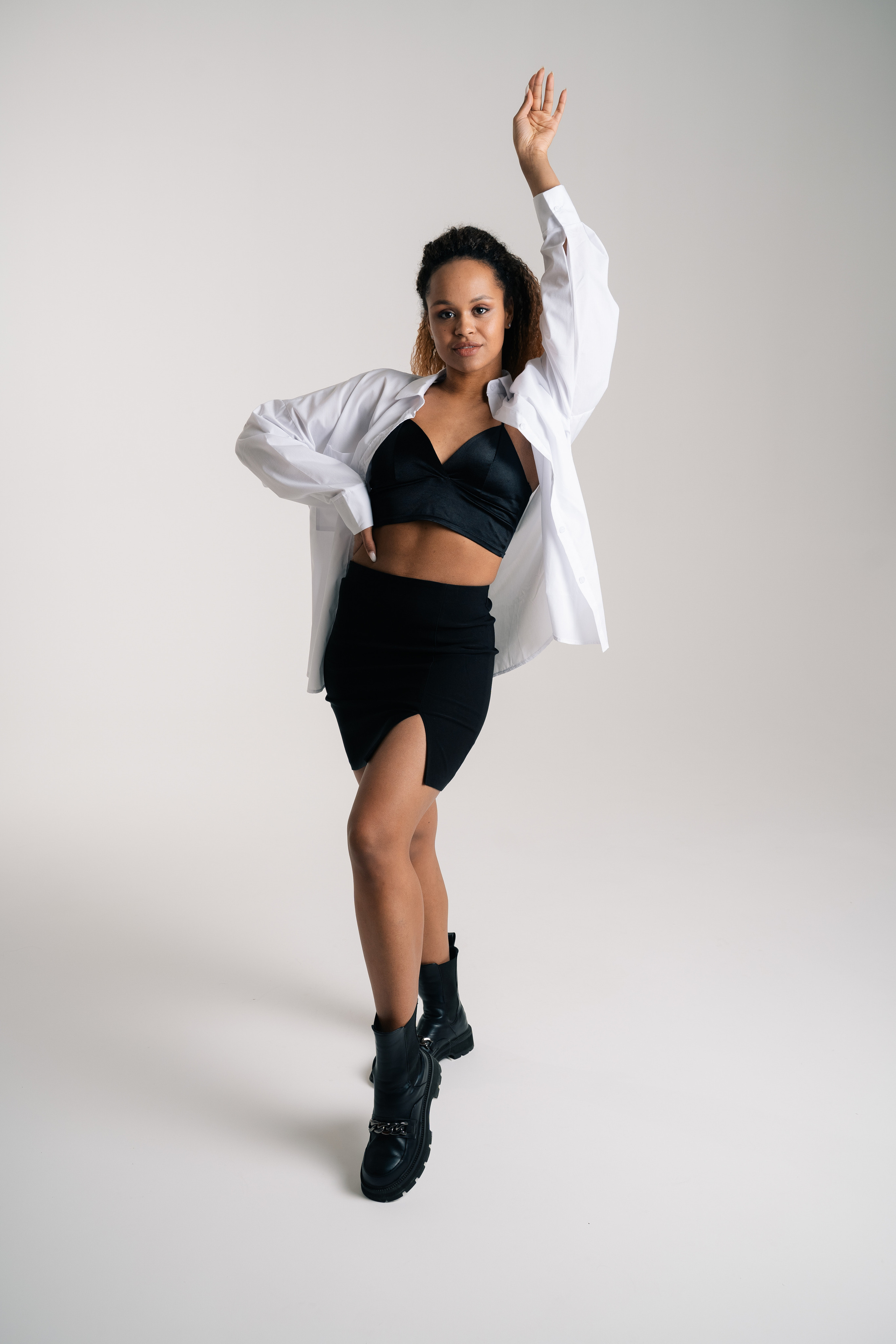 Съемка для маркетплейсов. Репетитор по биологии и химии ОГЭ ЕГЭ и нейрофотограф — Елизавета