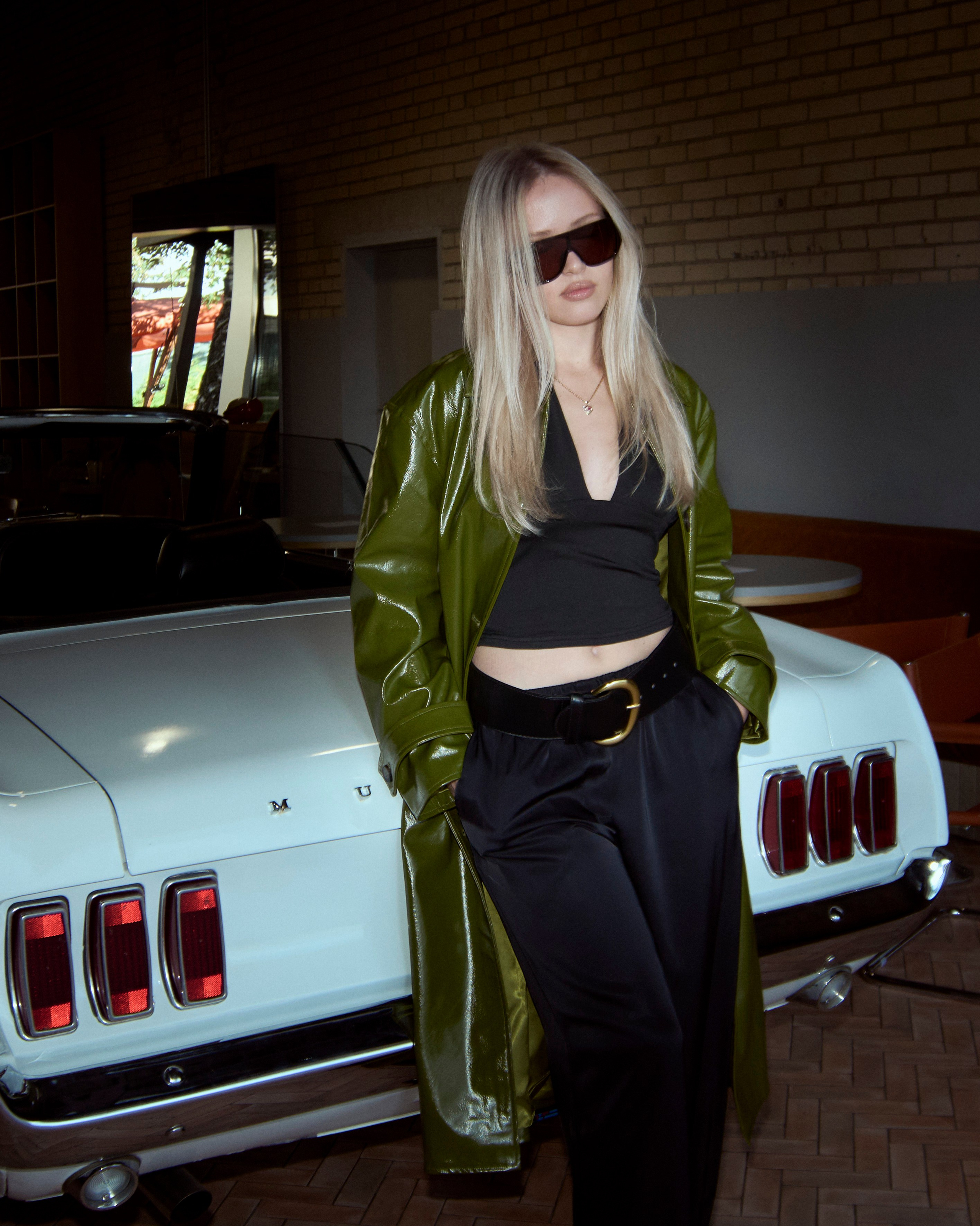 Машина. ALIZHURR