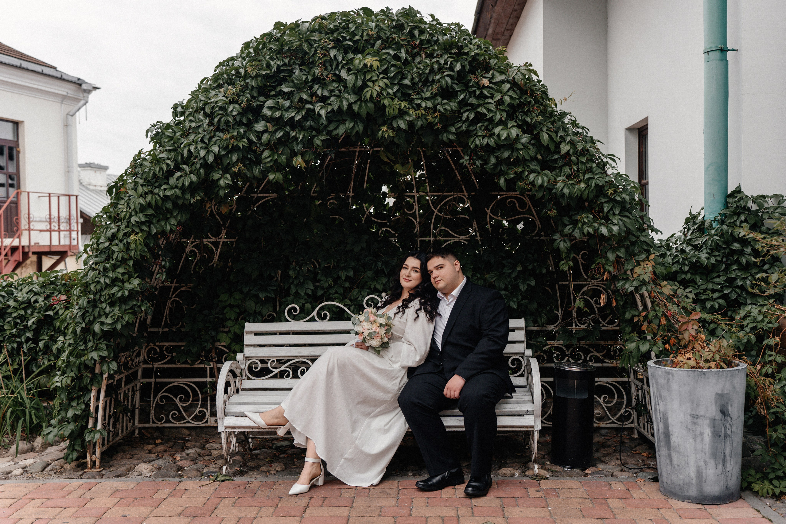 Юля и Дима прогулка в Троицком предместье. Ваш семейный фотограф в Минске — Вика Трегубова