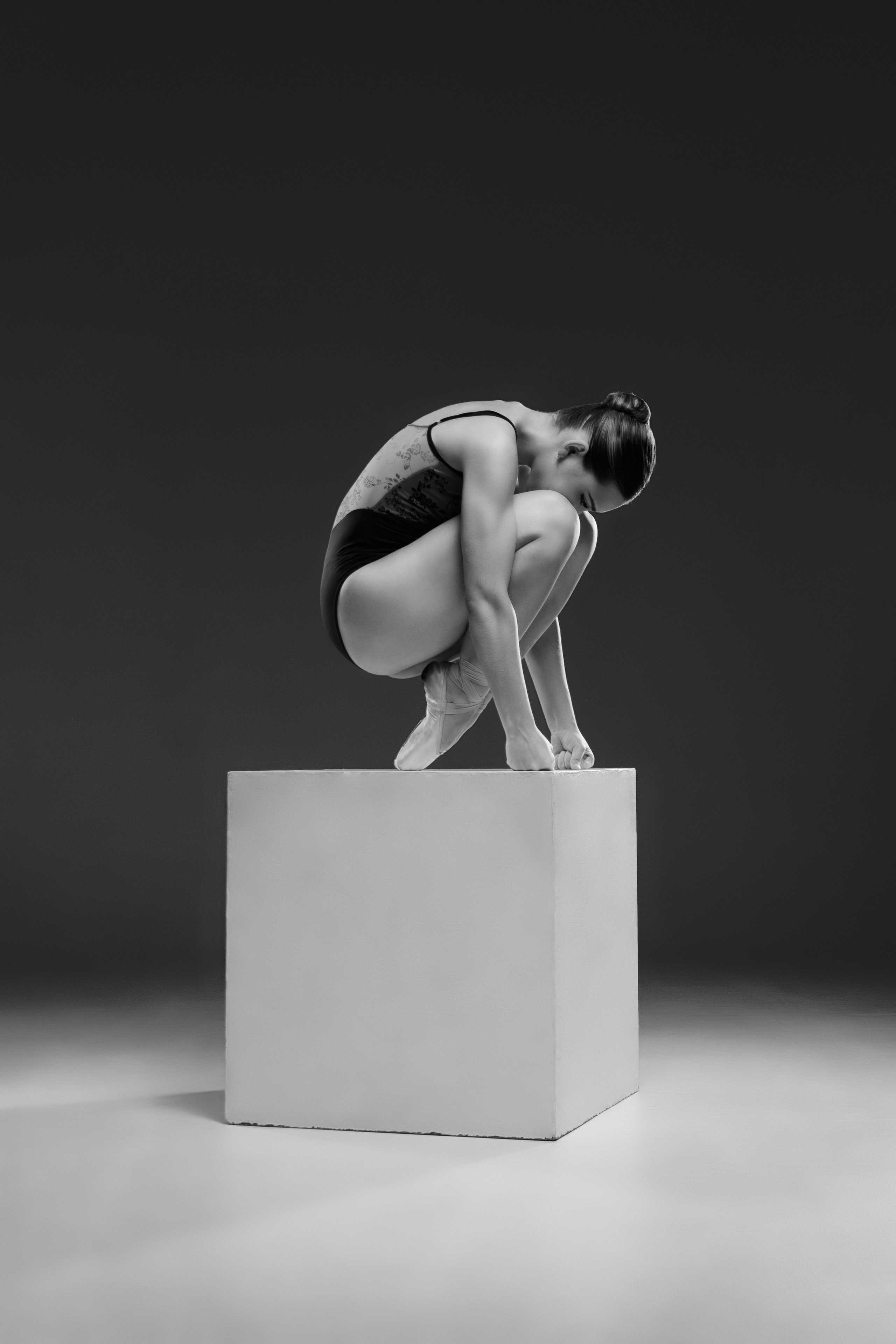 Гимнастика и балет. Фотограф беременности в Тюмени Любовь Докучаева