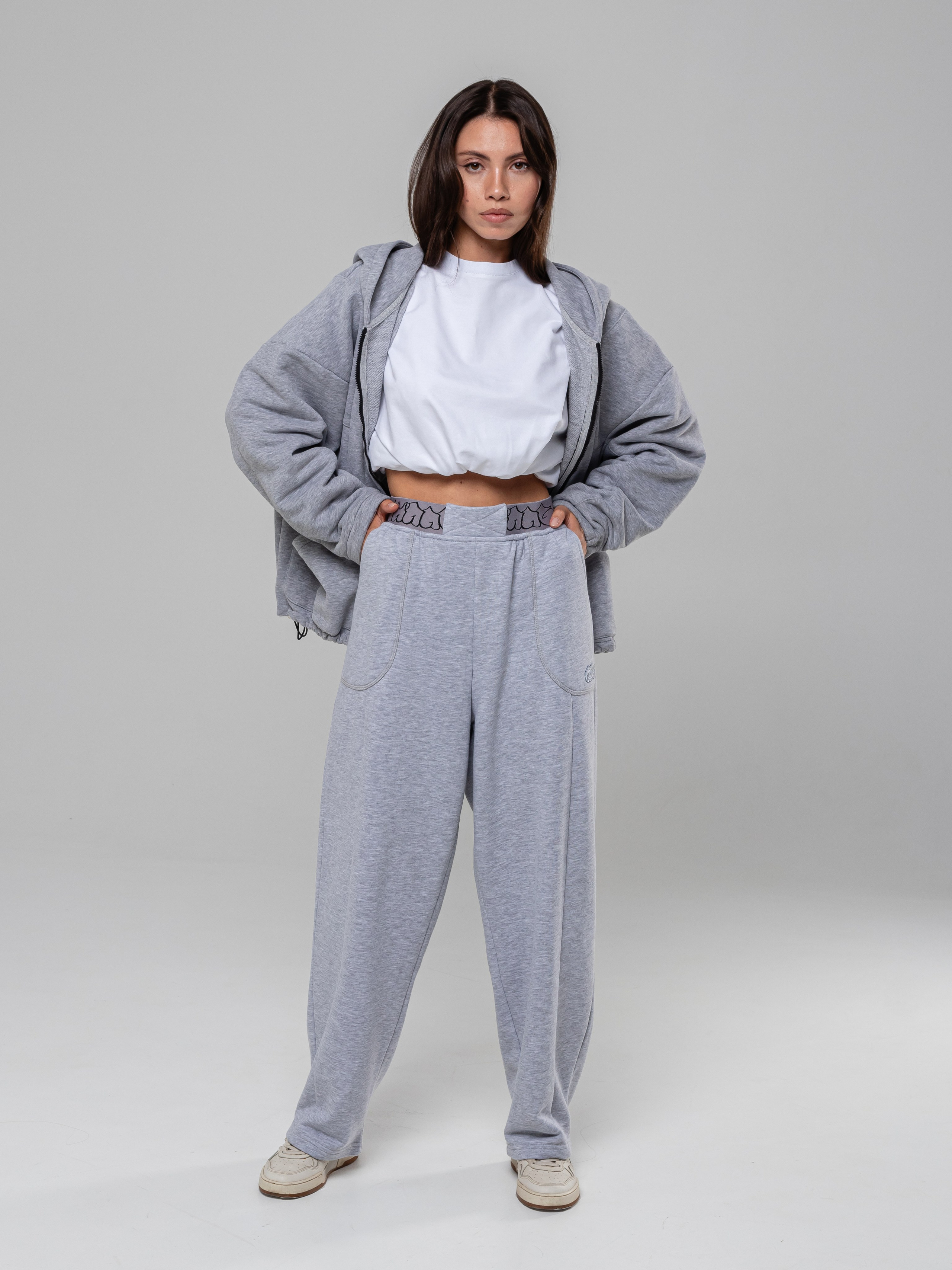 Худи и штаны. Фотограф в Краснодаре Арина Кудряшова