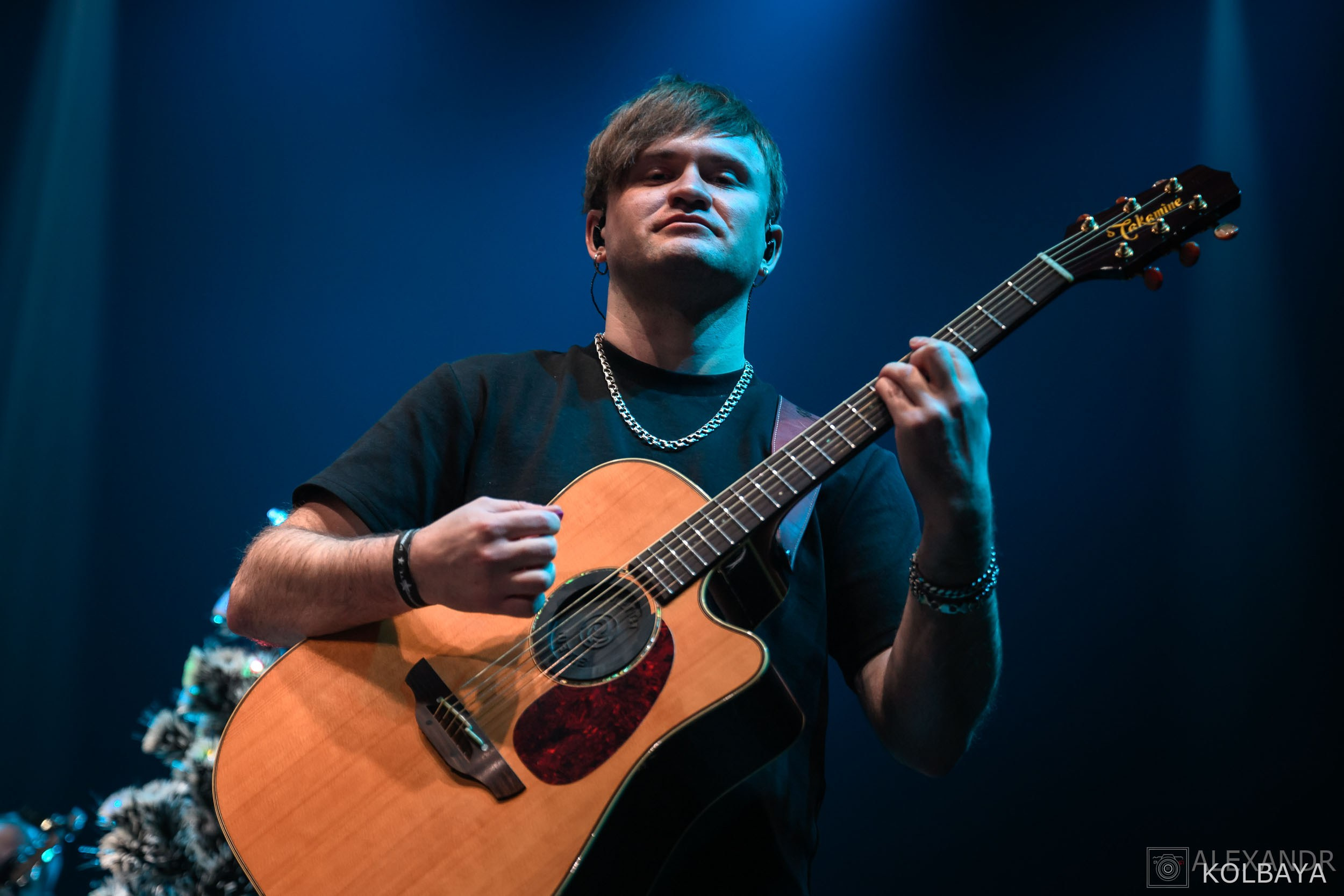 Фоторепортаж с Метал-Елки 2026. Концертный и театральный репортажный фотограф в Москве Александр Колбая