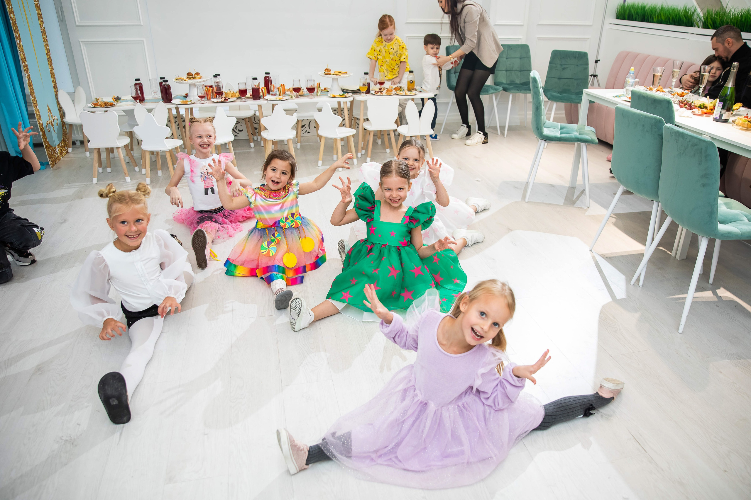 День рождения в стиле «Уэнсдэй». NesterovaMaria.ru