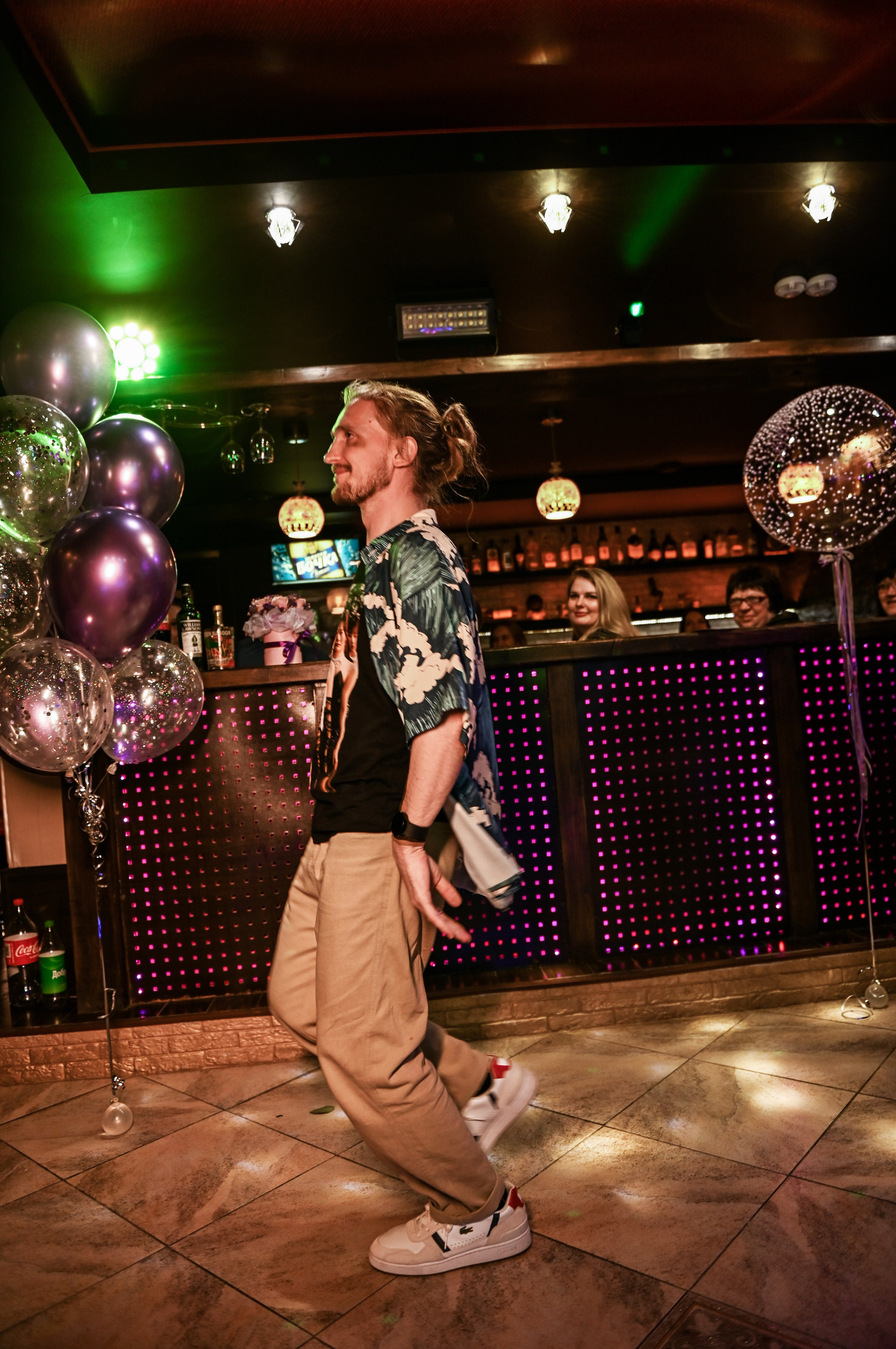 День рождения. Свадебный, семейный, детский, контент фотограф в Омске Максим Ильин