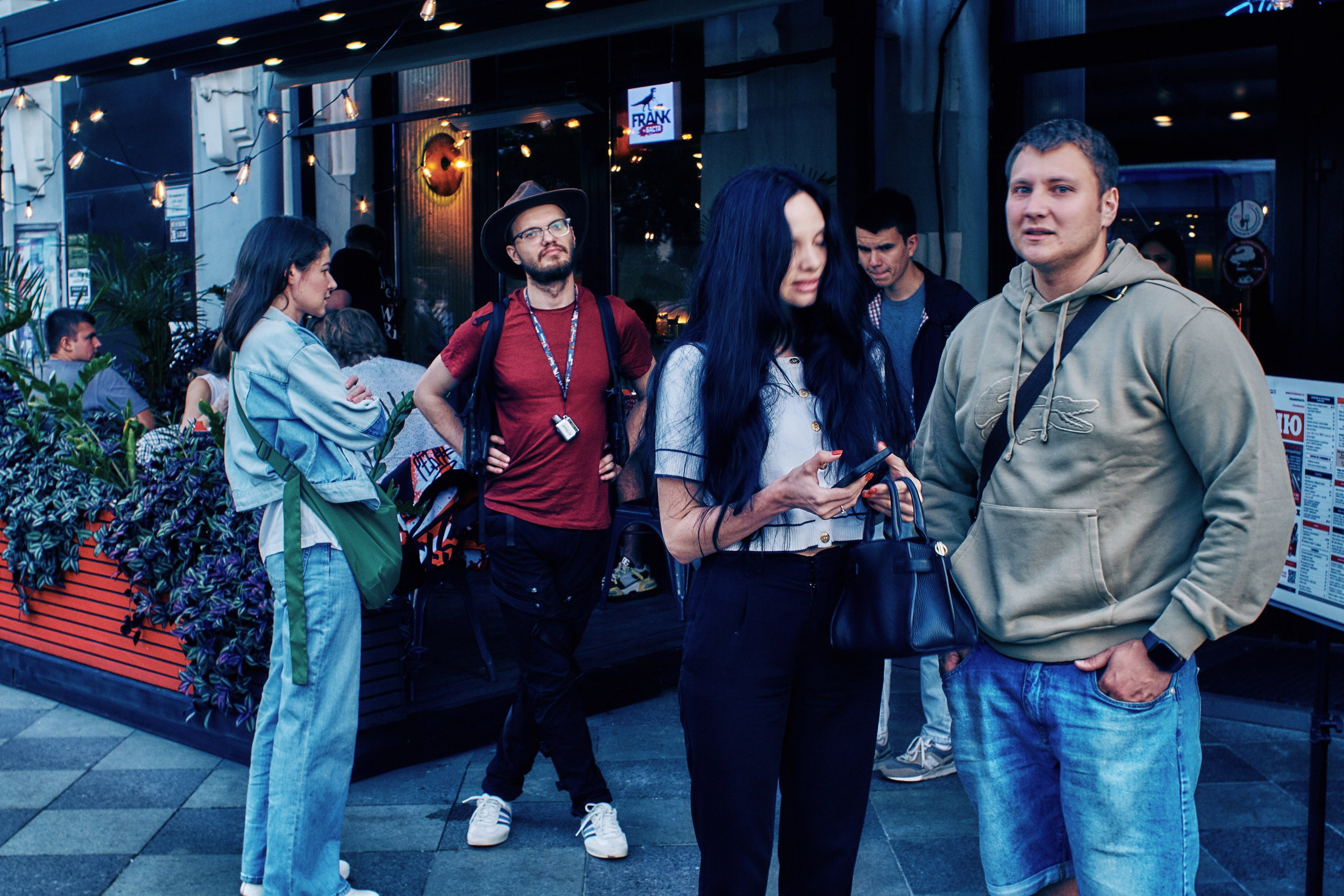 Жизнь улицы. Сайт фотографа Виталия Дени