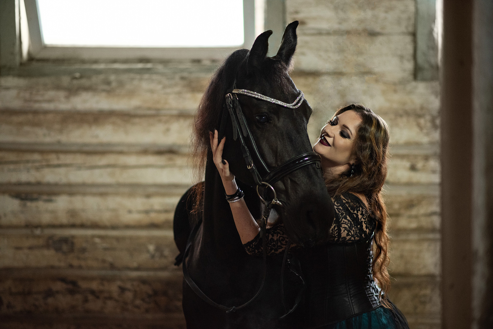 Черная Королева с вороном и конем. Анна Боровикова, фотограф Пушкино