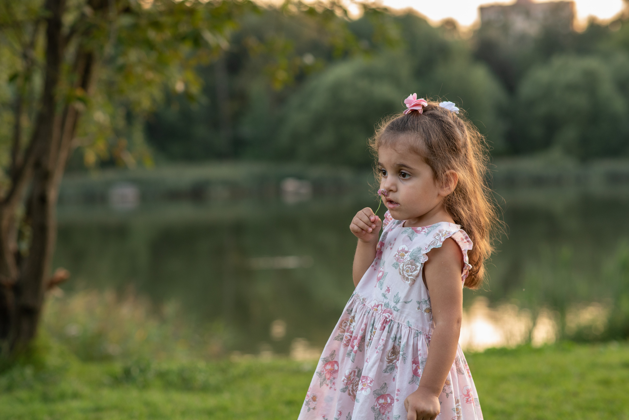 Семейная фотосессия у реки для Сергея и Ирины. Анна Боровикова, фотограф Пушкино
