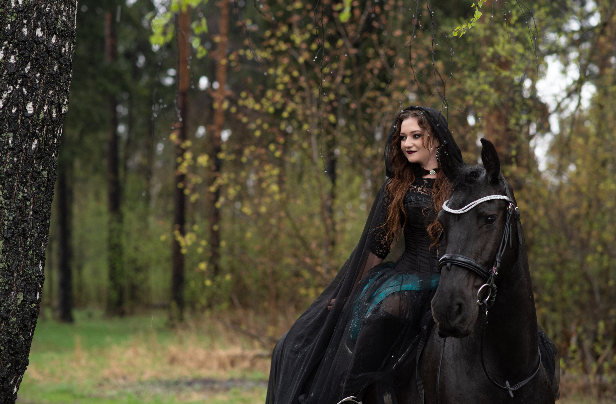 Черная Королева с вороном и конем. Анна Боровикова, фотограф Пушкино