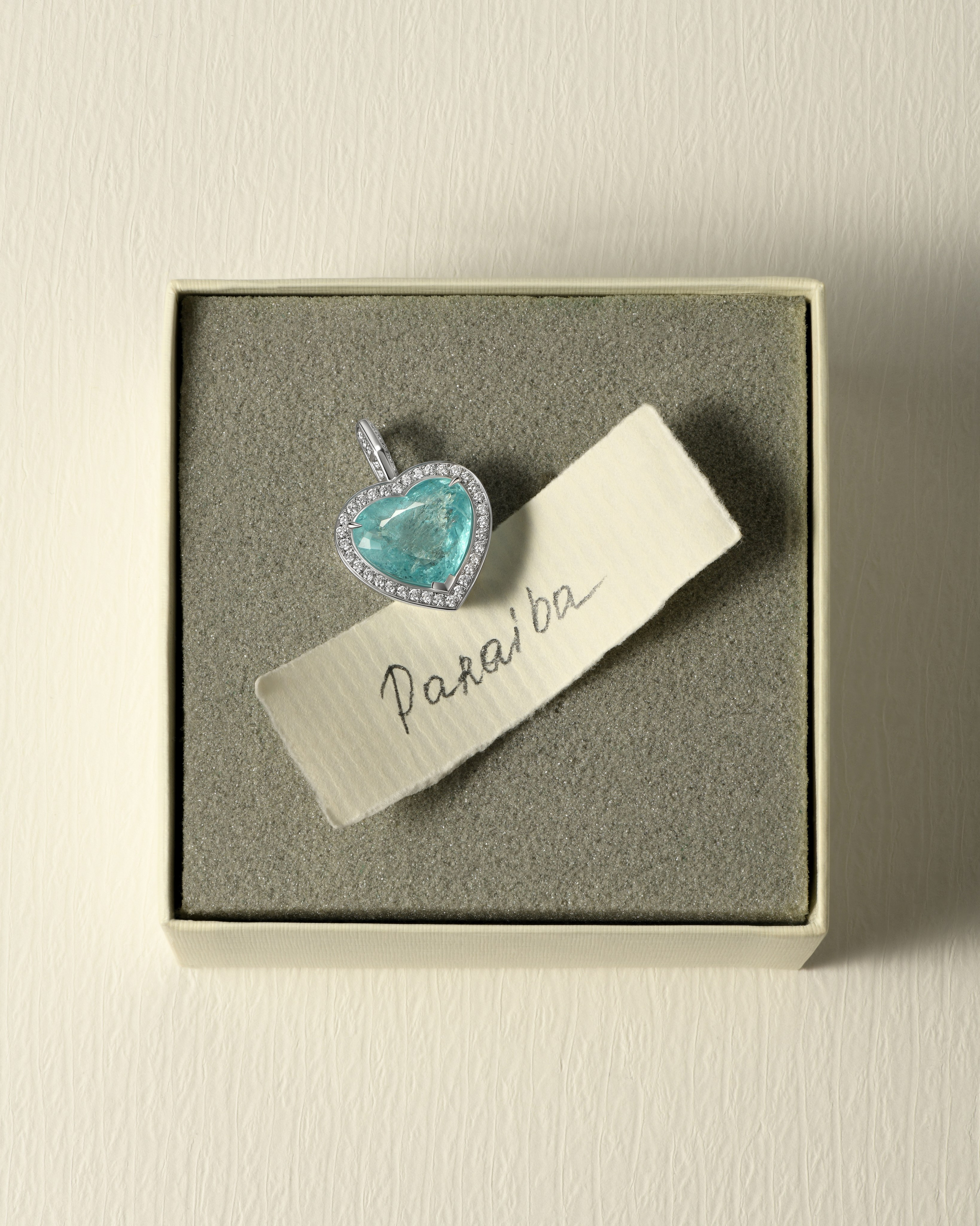 предметная фотосъемка ювелирных изделий