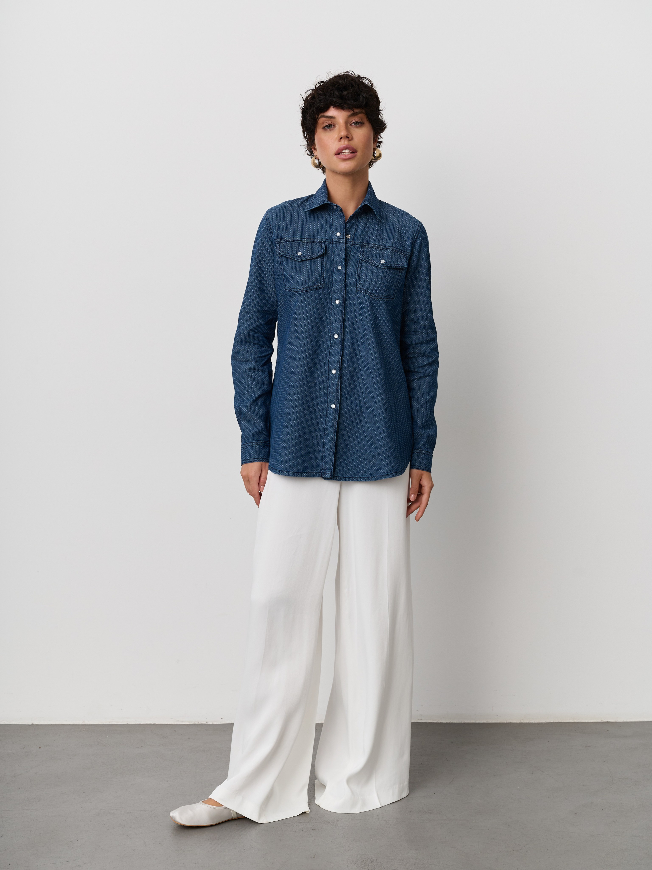 Съёмка для продакшна Buro. Fashion фотограф в Москве Ксения Чупрунова