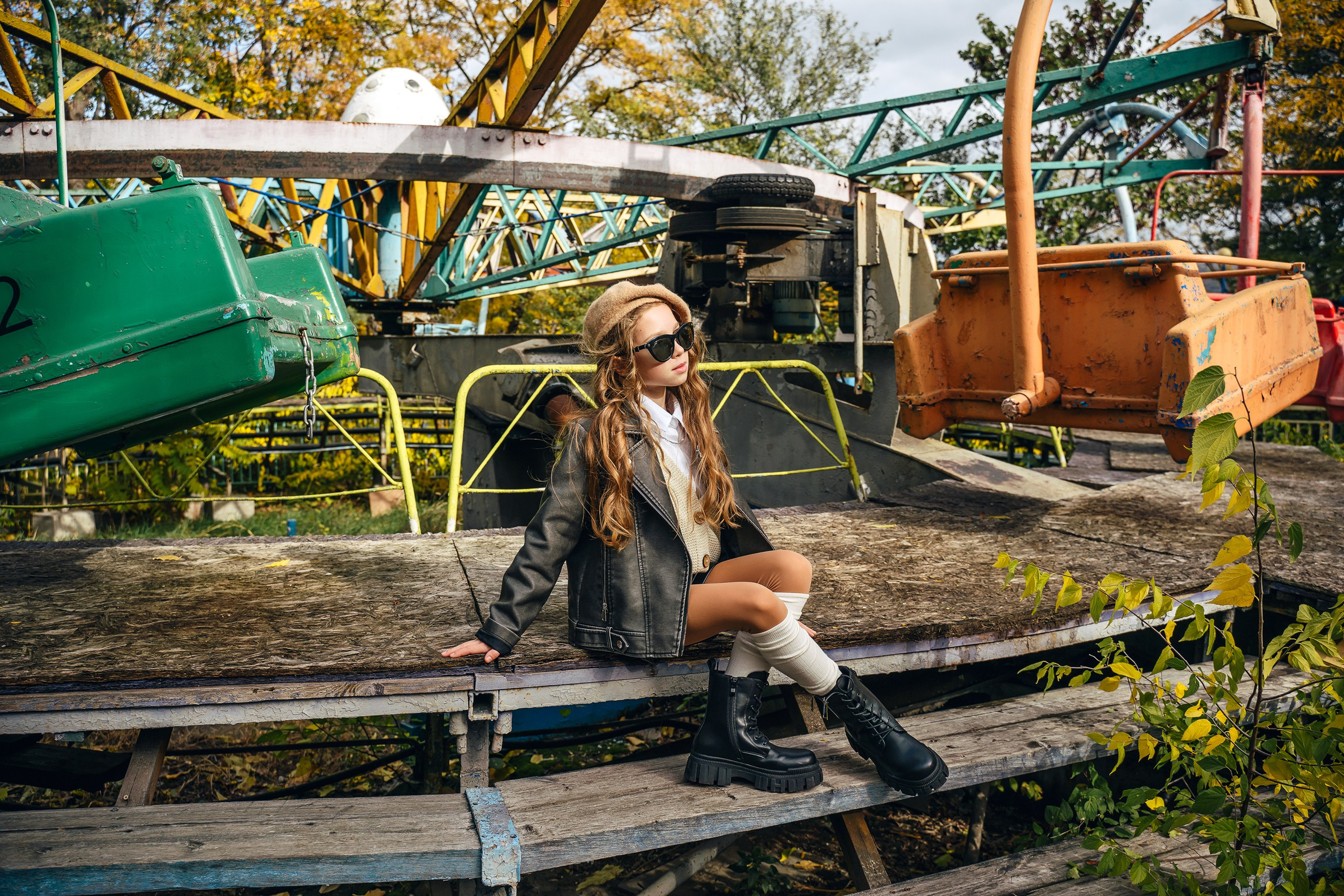 Фотосессия на карусели. Выпускные альбомы, школьные фотосессии в городе Новороссийске