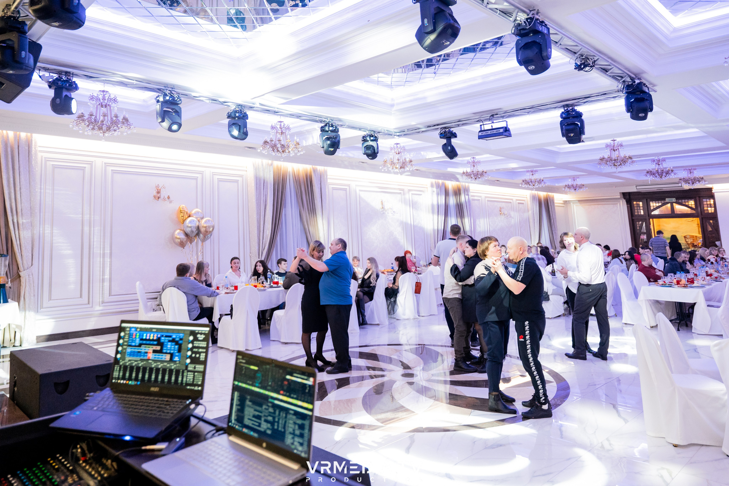 Выходные в ресторане «Лазурный берег»